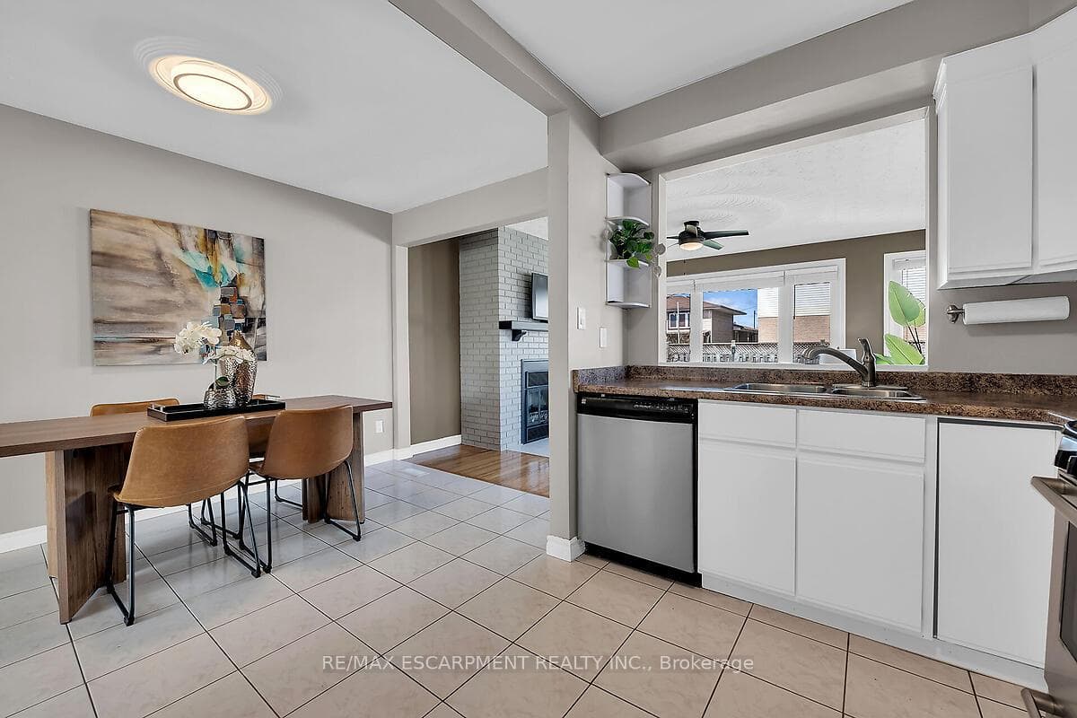 169 Lawnhurst Drive photo 15