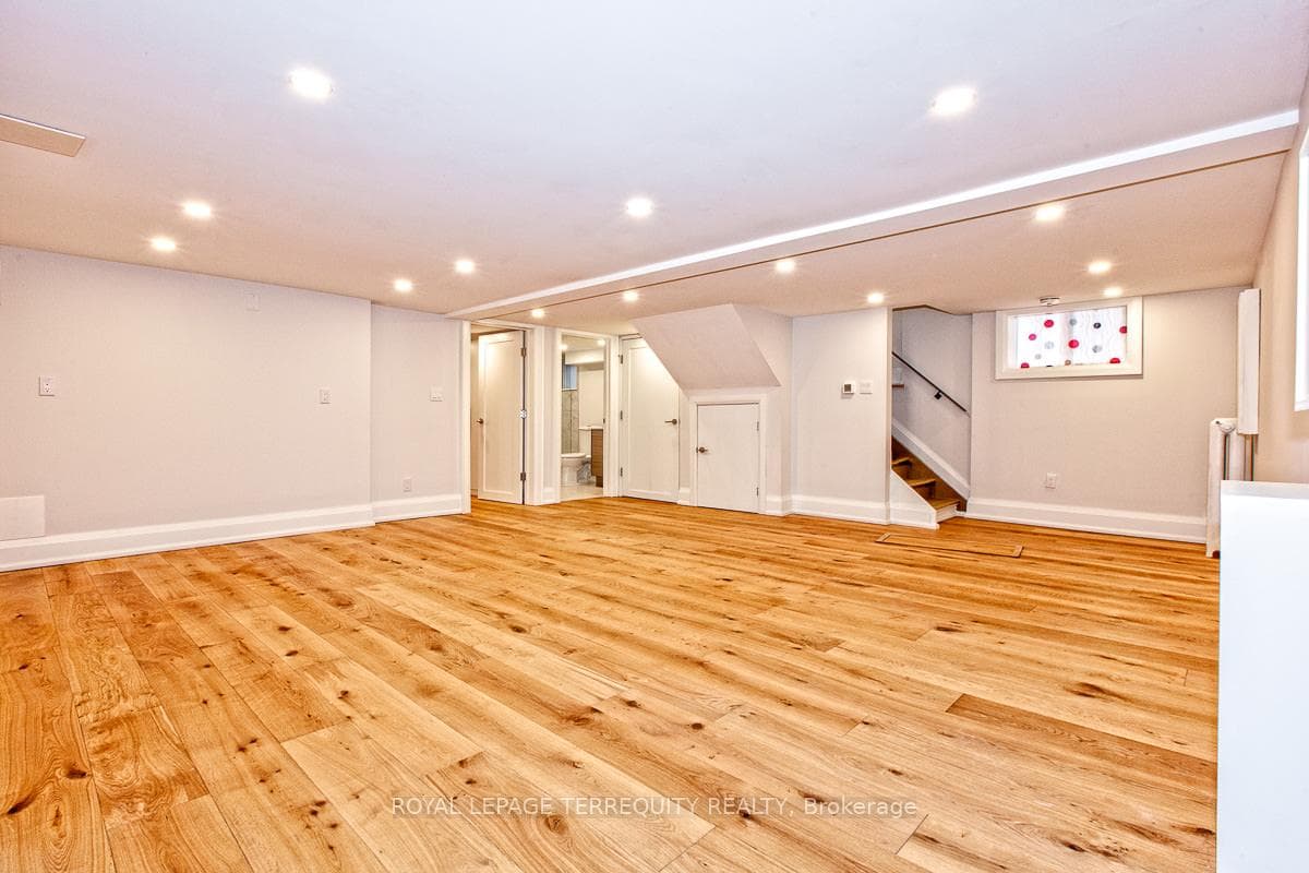 28 Dalton Road Unit 1 photo 14