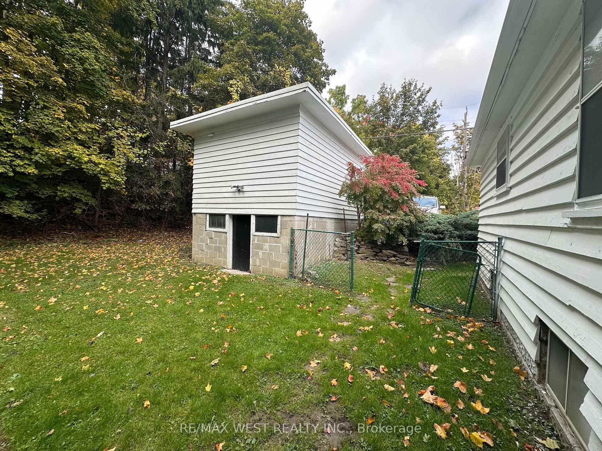 8186 Islington Avenue photo 30
