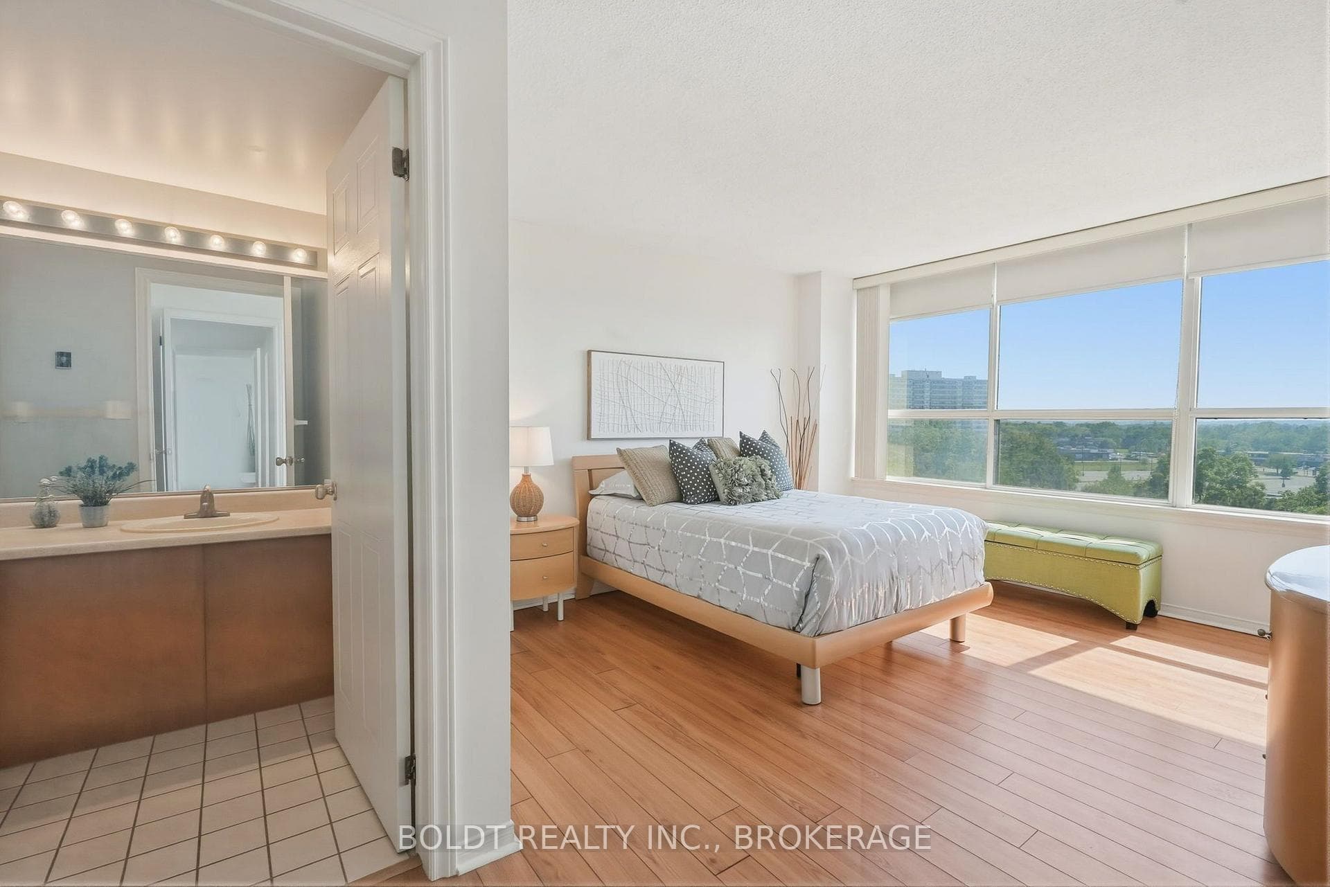 3 Towering Heights Boulevard Unit 702 photo 25