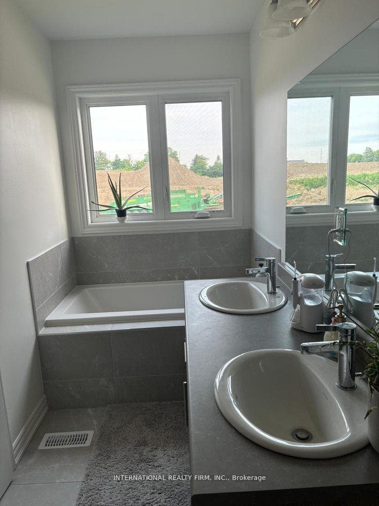 159 Shepherd Drive photo 5