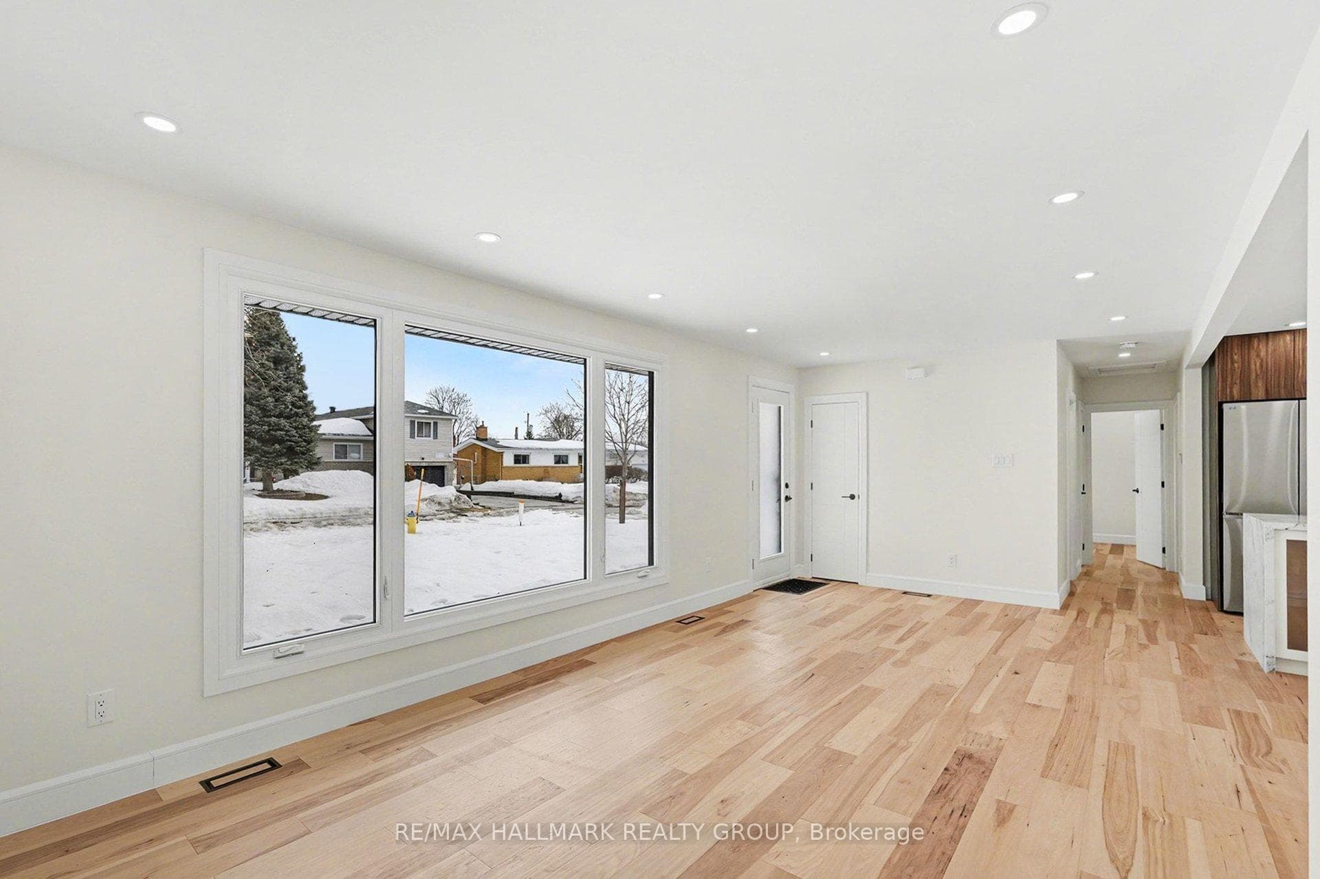 52 Glenridge Road Unit 1 photo 3