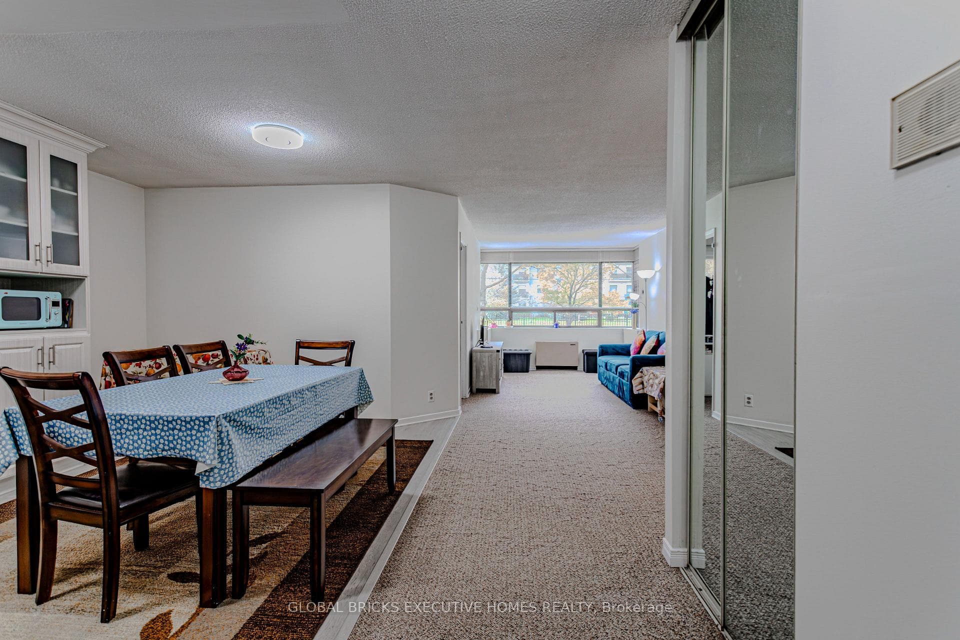 1275 Cornerbrook Place Unit 102 photo 15