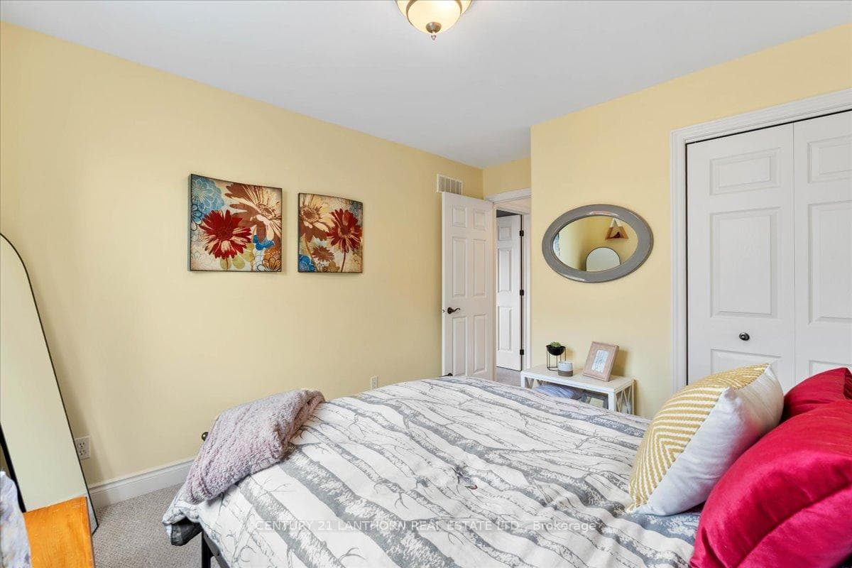 18 McDougall Drive photo 24