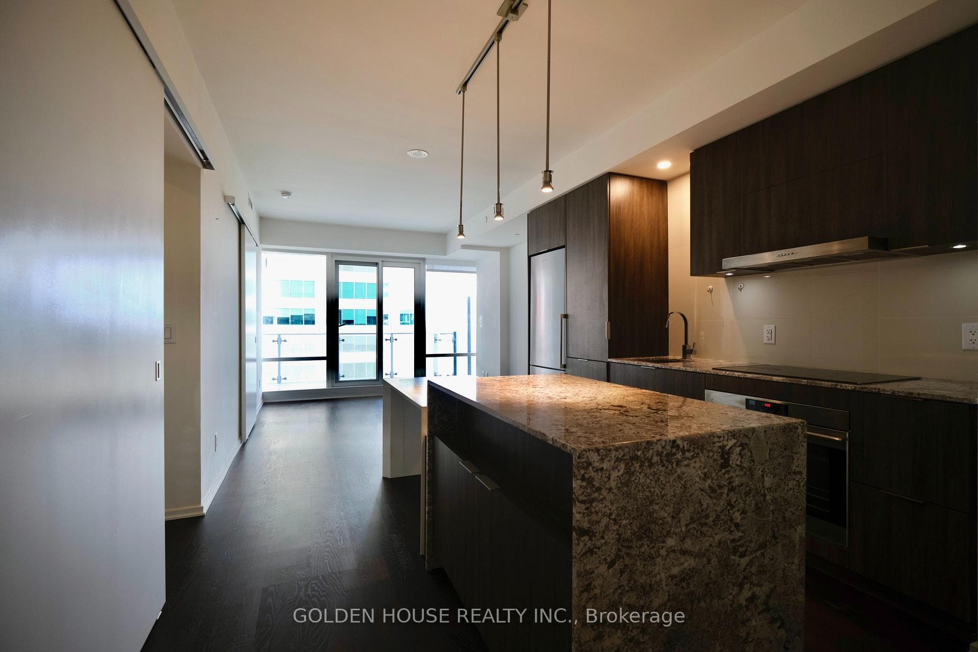 1 Bloor Street Unit 2411 photo 4
