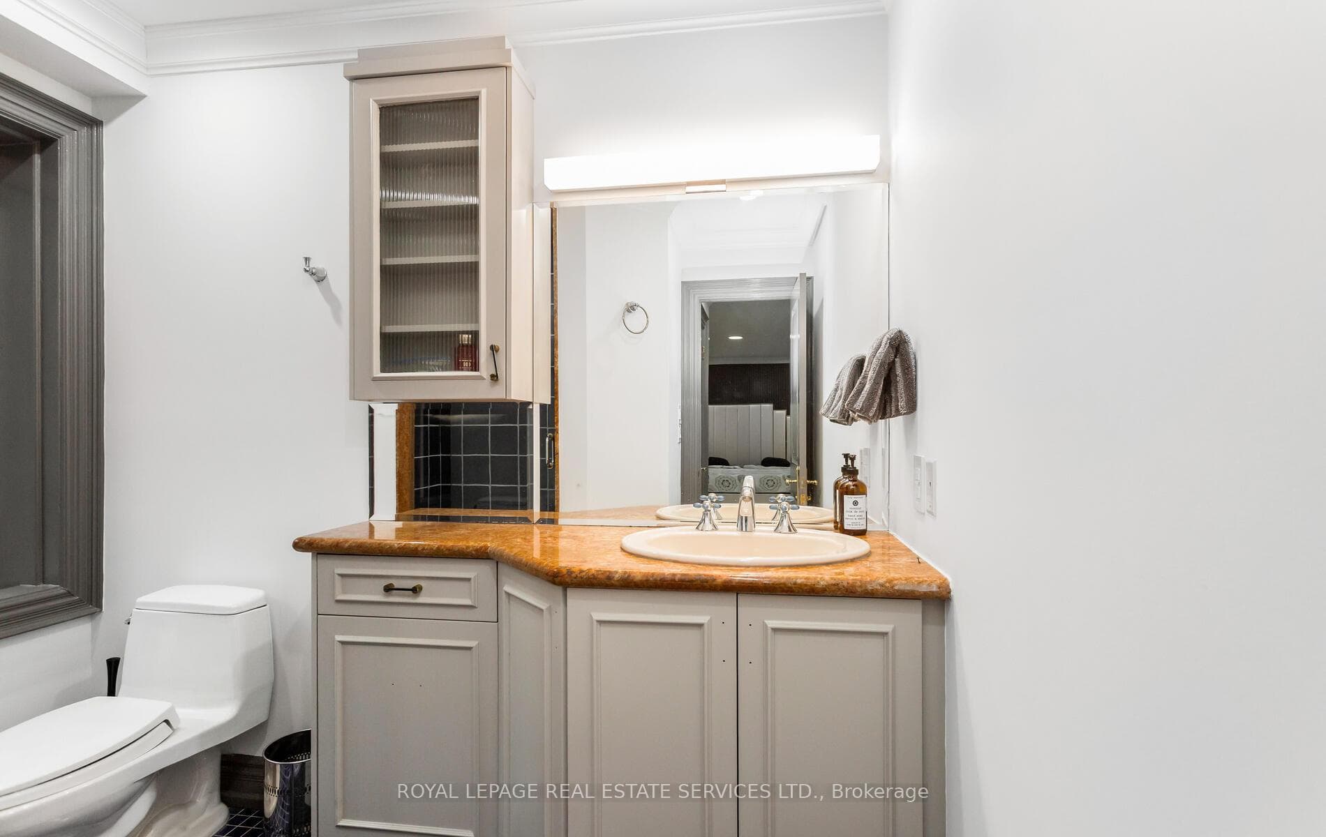 197 The Bridle Path N/A photo 18