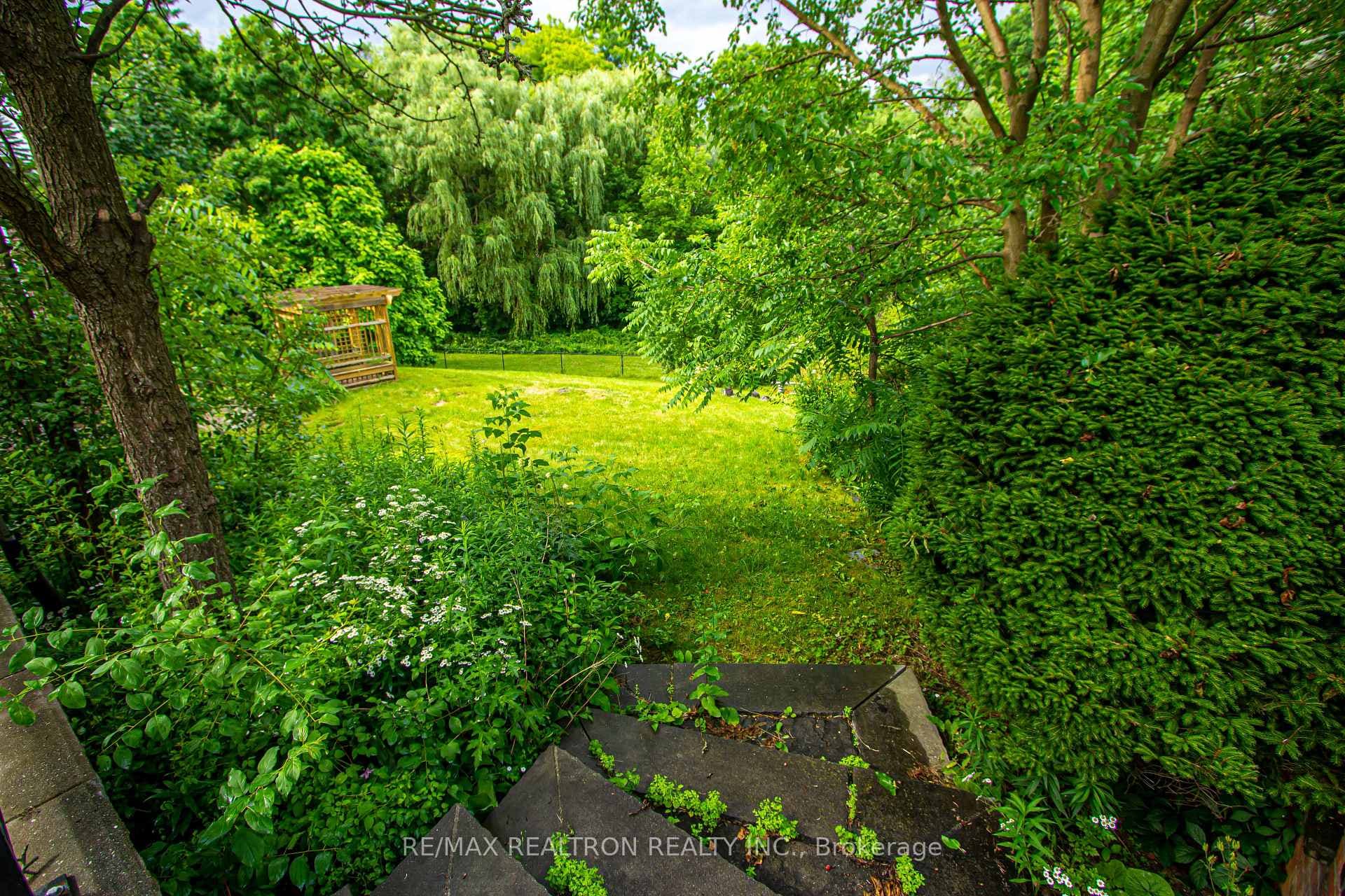 58 Almond Avenue photo 15