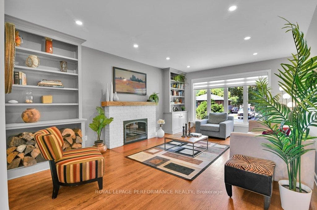 943 Arkell Street photo 4