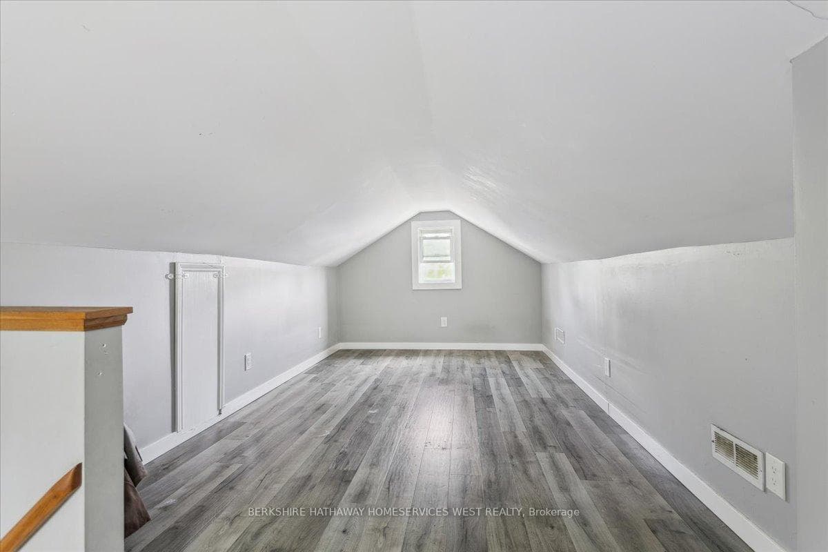 13 Bailey Street photo 23