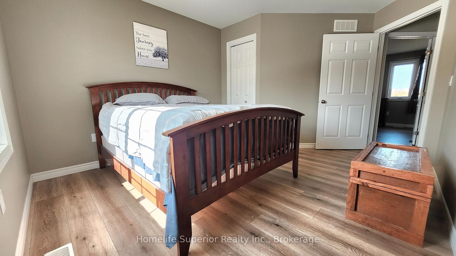 307 Tracey Road photo 12