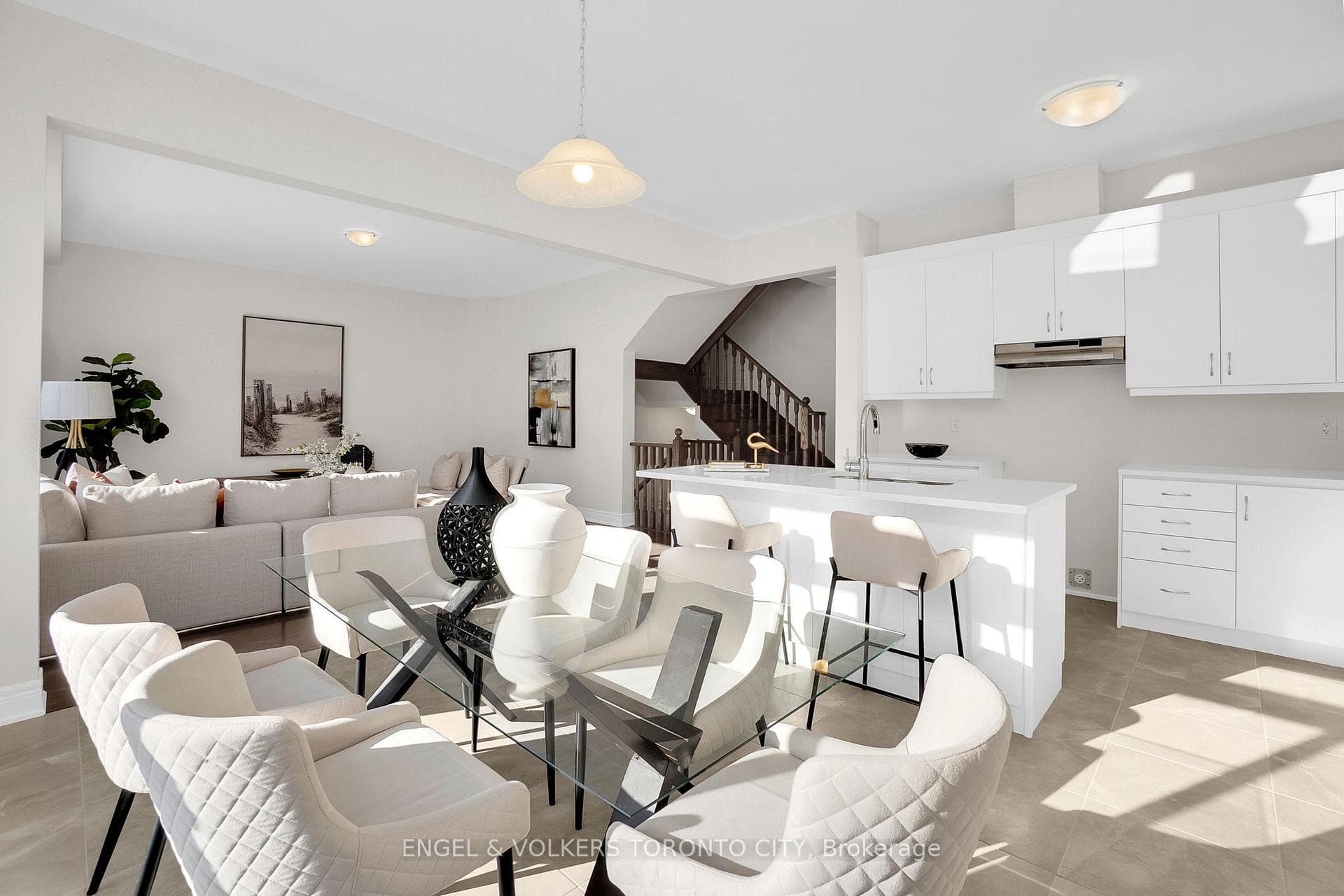 72 Claremont Drive photo 16