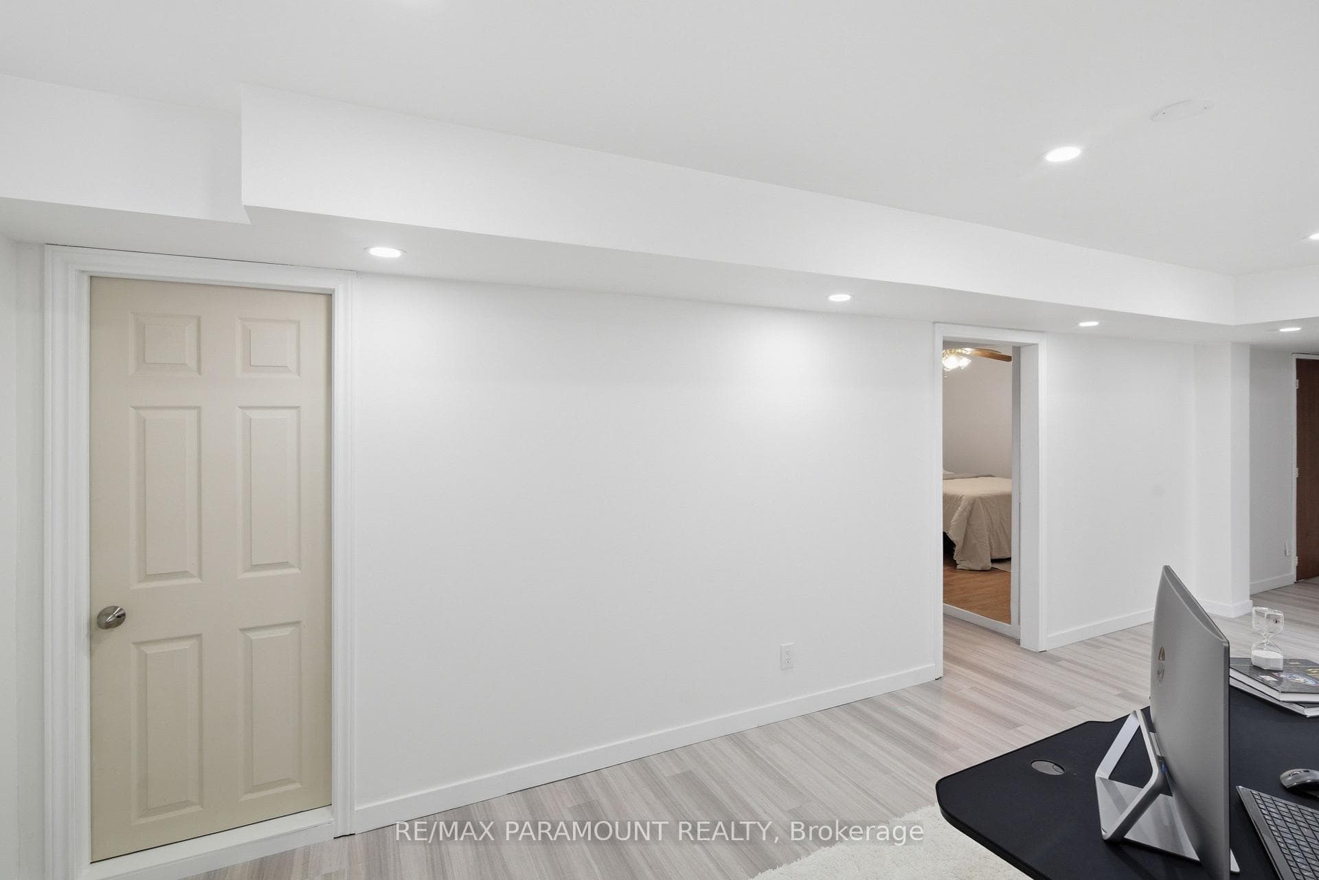 1262 Upper Gage Avenue photo 29