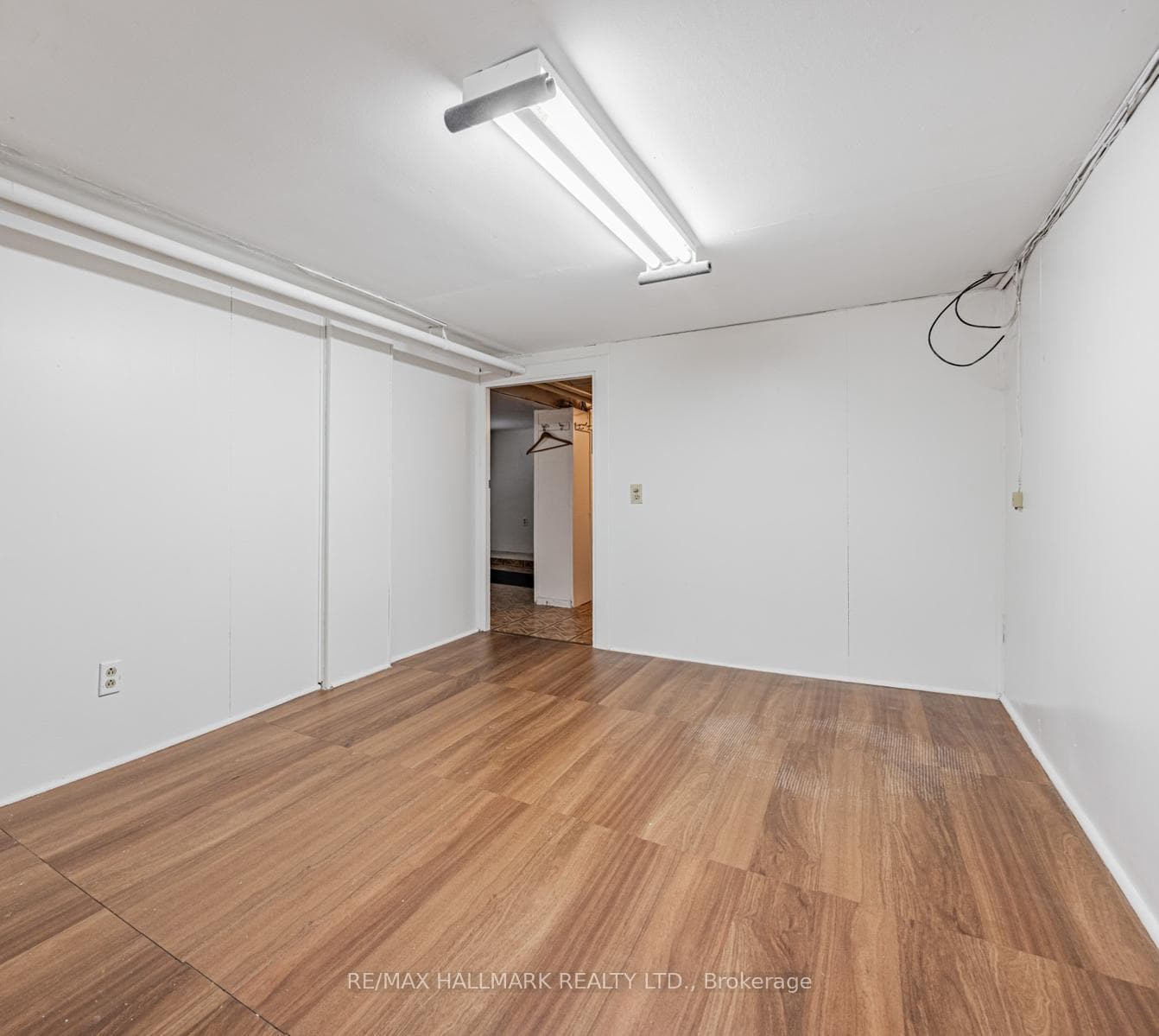 419 Mortimer Avenue photo 26