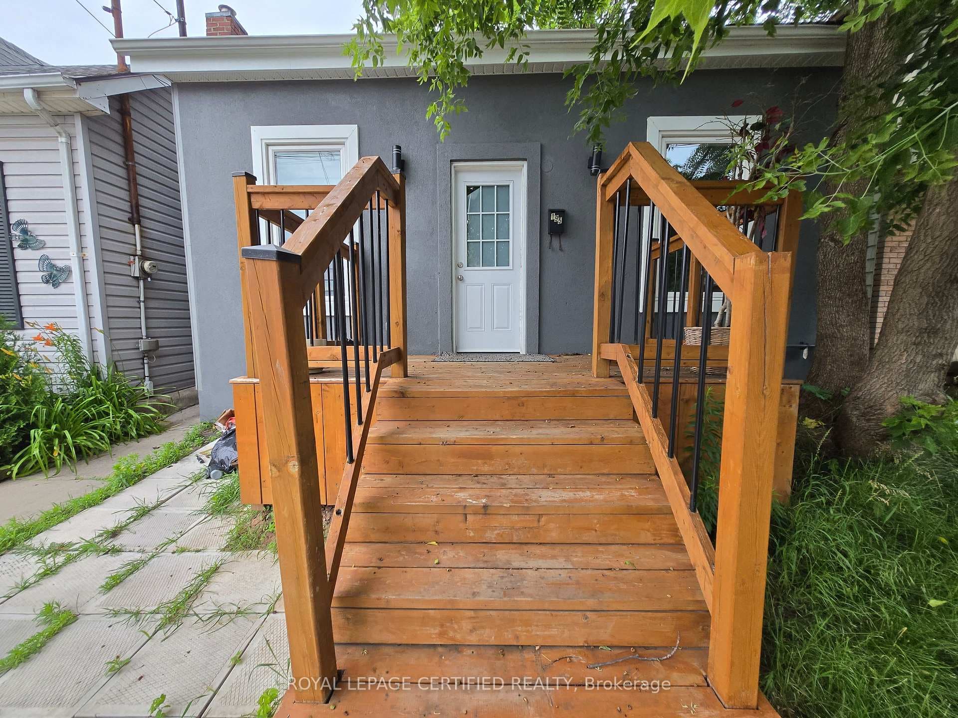 195 Picton Street photo 1