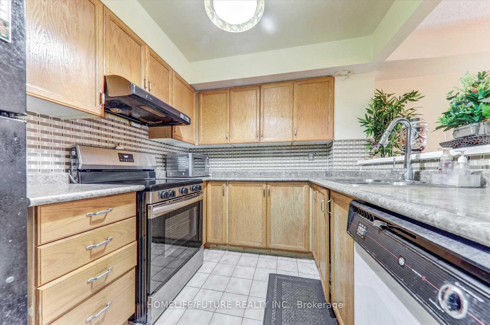 400 Mclevin Avenue Unit 710 photo 12