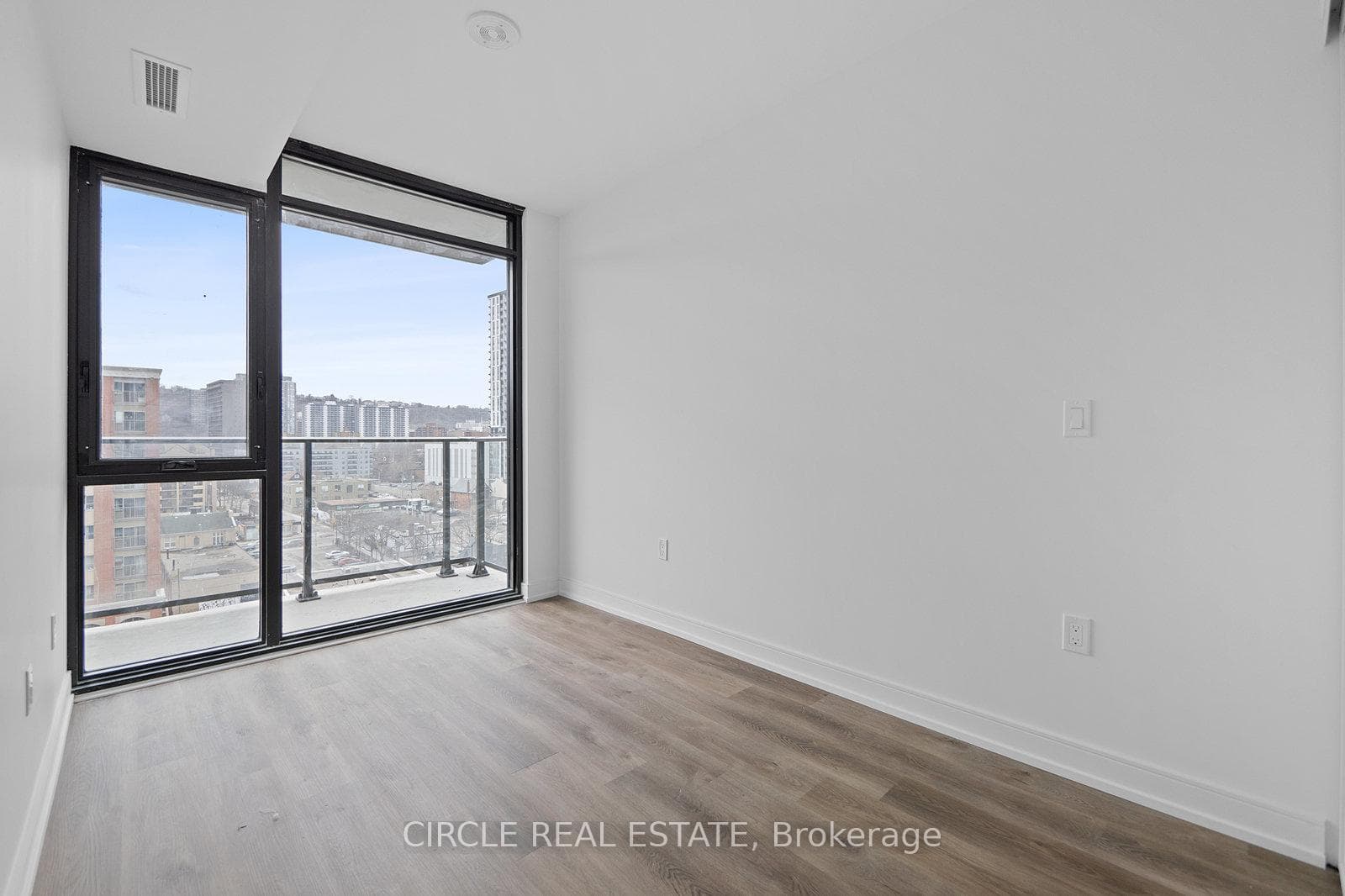 1 Jarvis Street Unit 1007 photo 19