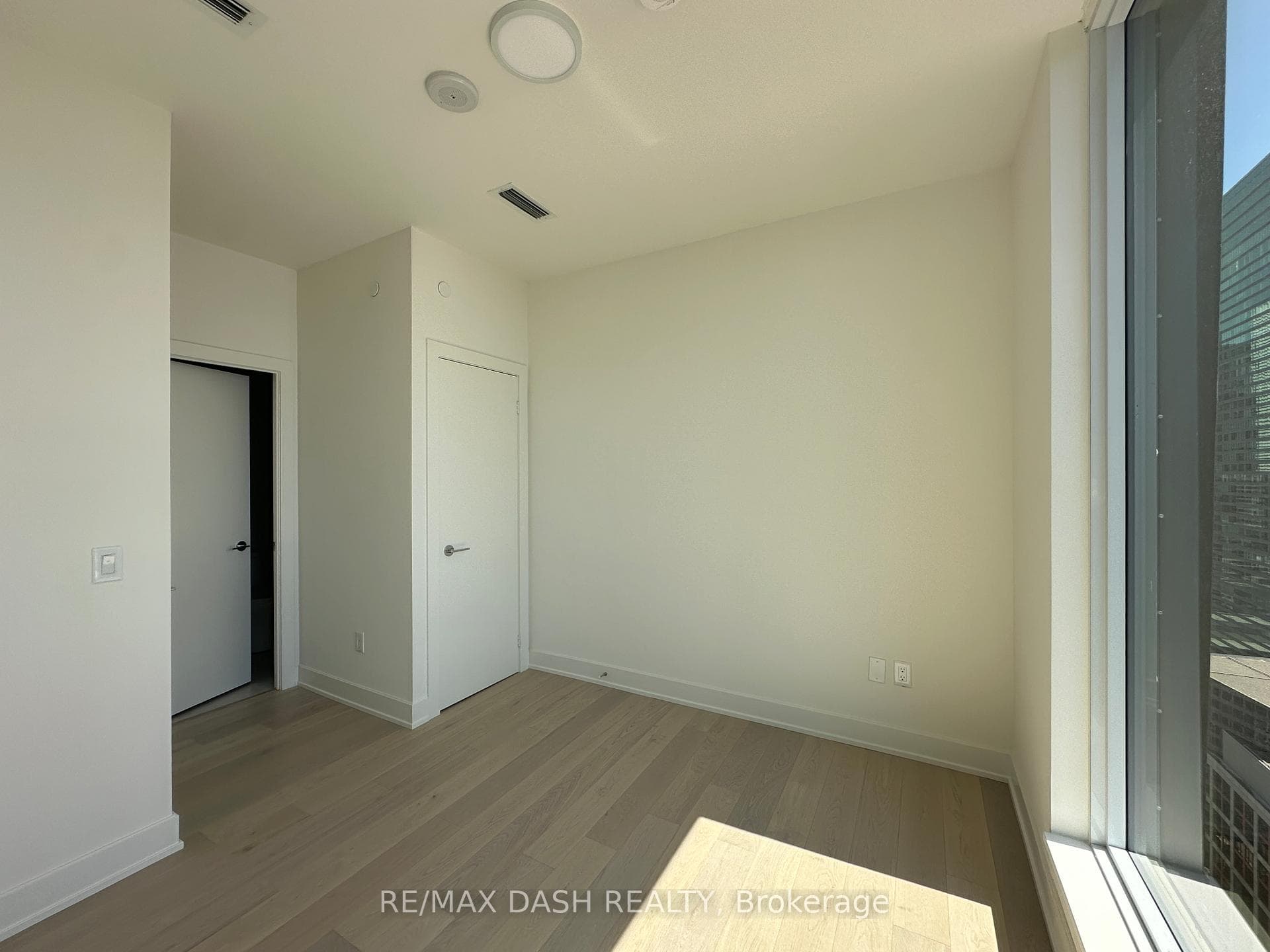 15 Mercer Street Unit 3302 photo 20
