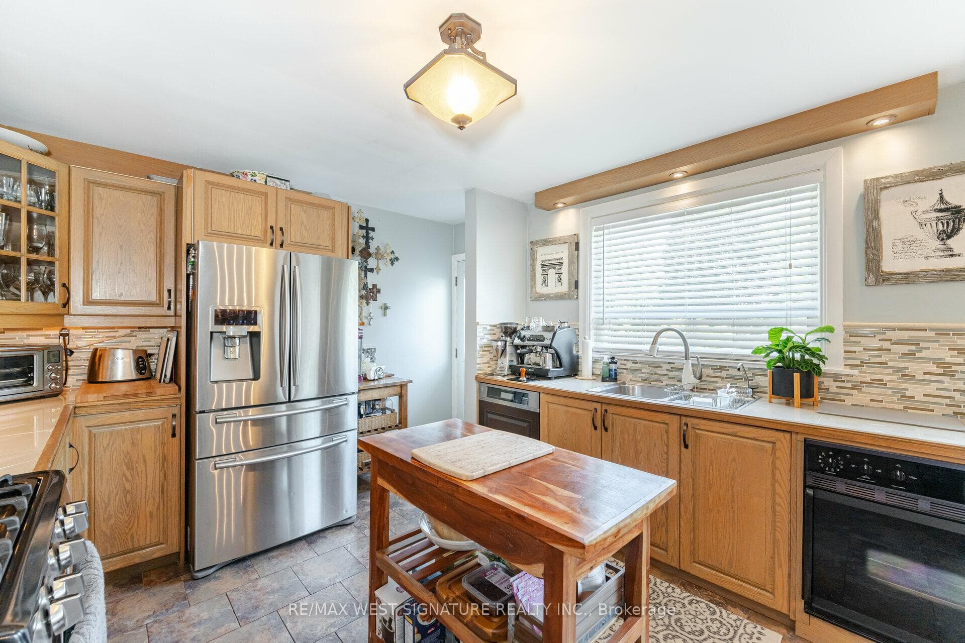 69 Elizabeth Drive photo 12