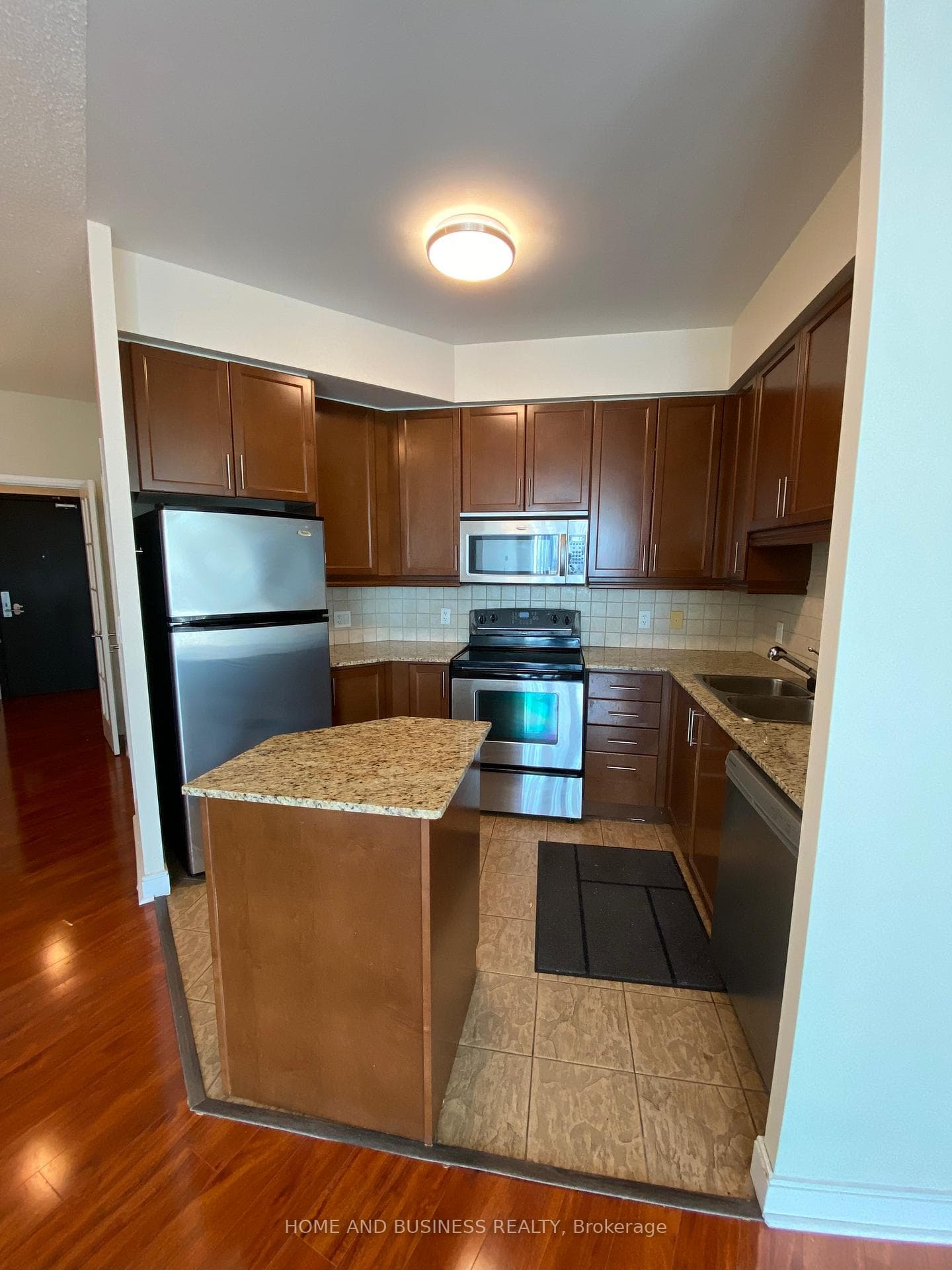 70 Absolute Avenue Unit 2505 photo 6