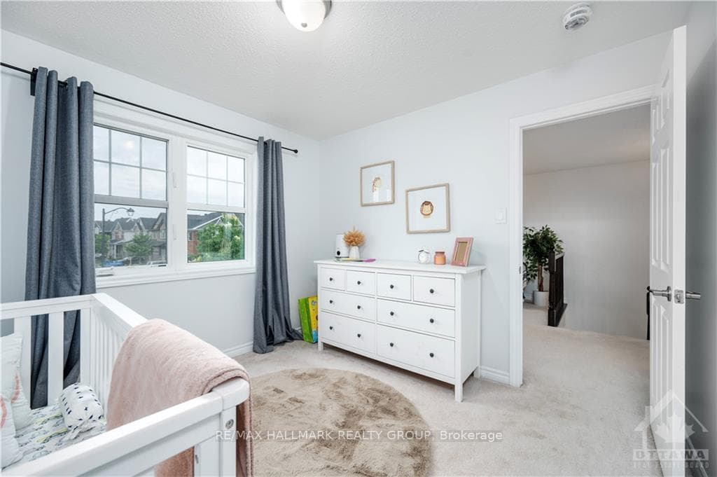 53 SUMMITVIEW Drive photo 18