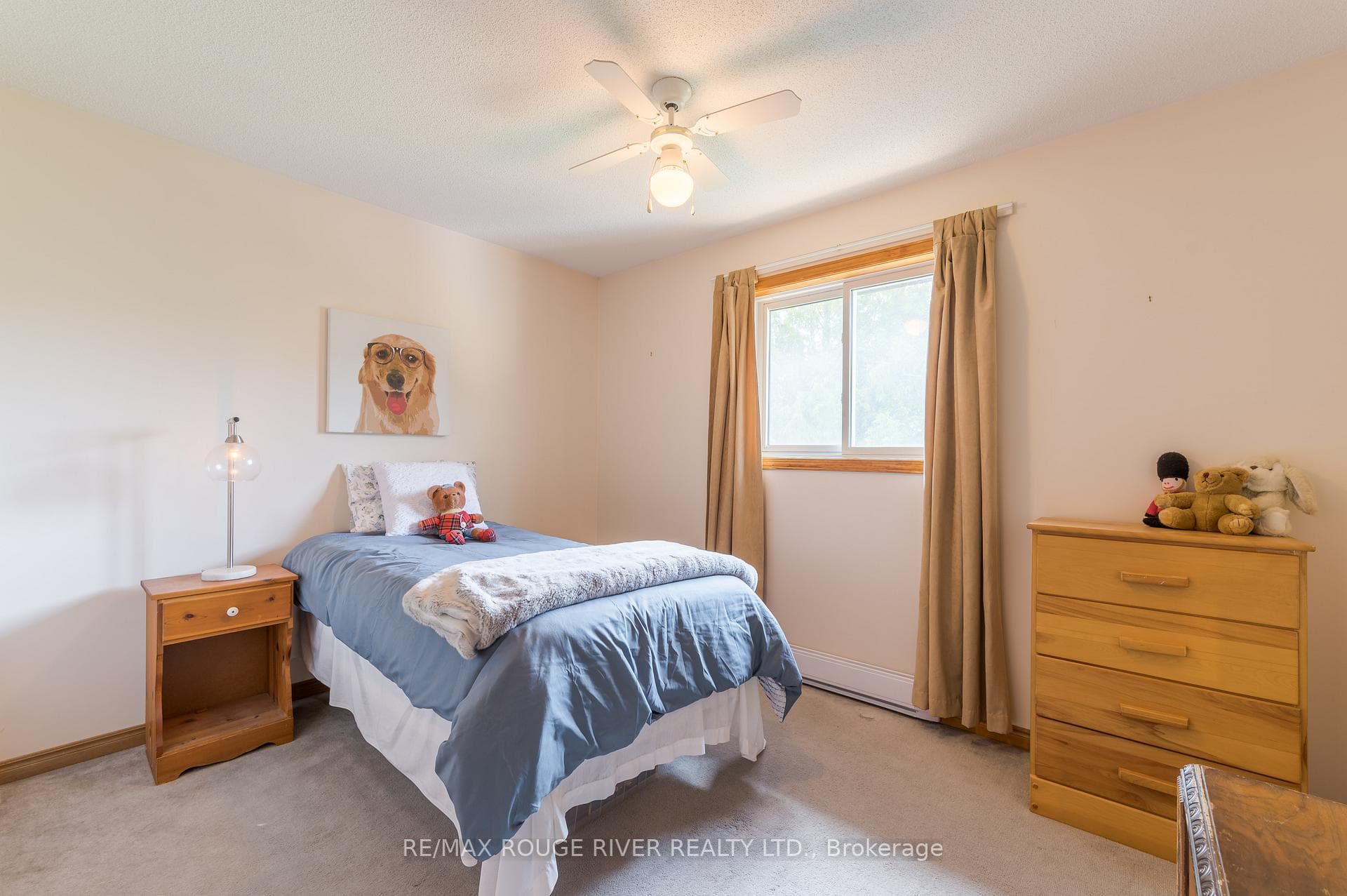 875 Westwood Crescent photo 20
