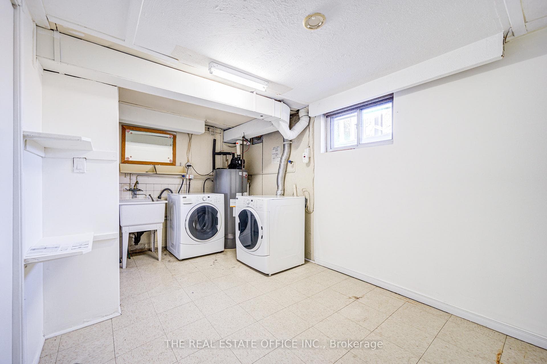 128 Fairglen Avenue photo 41