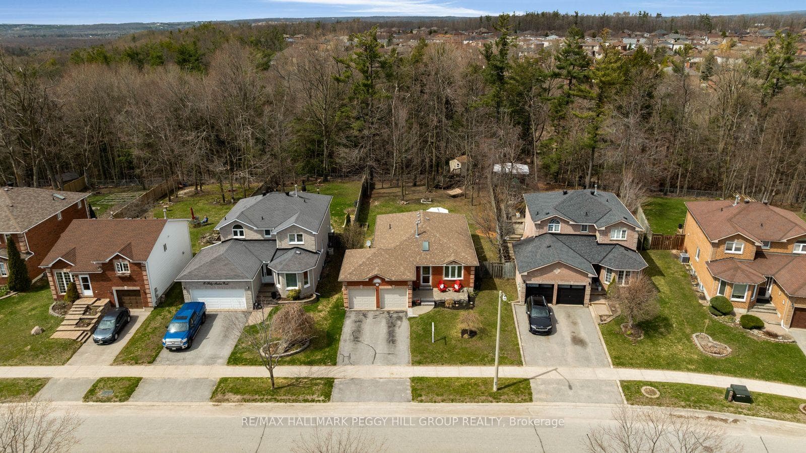 8 Holly Meadow Road photo 2