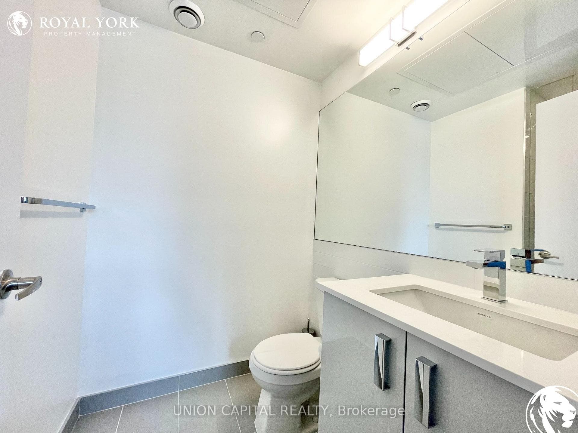 10 Gibbs Road Unit 711 photo 10