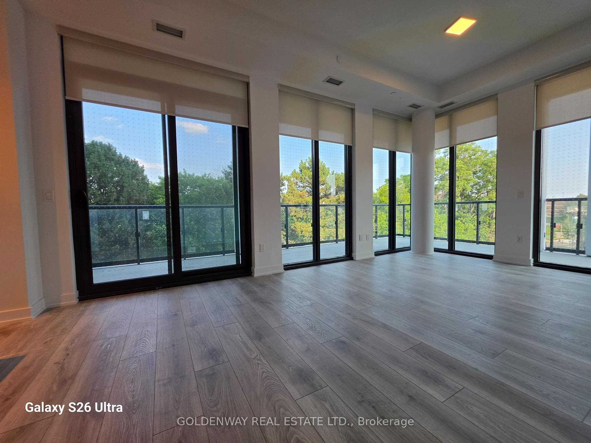 Living/Dining Room Southeast View