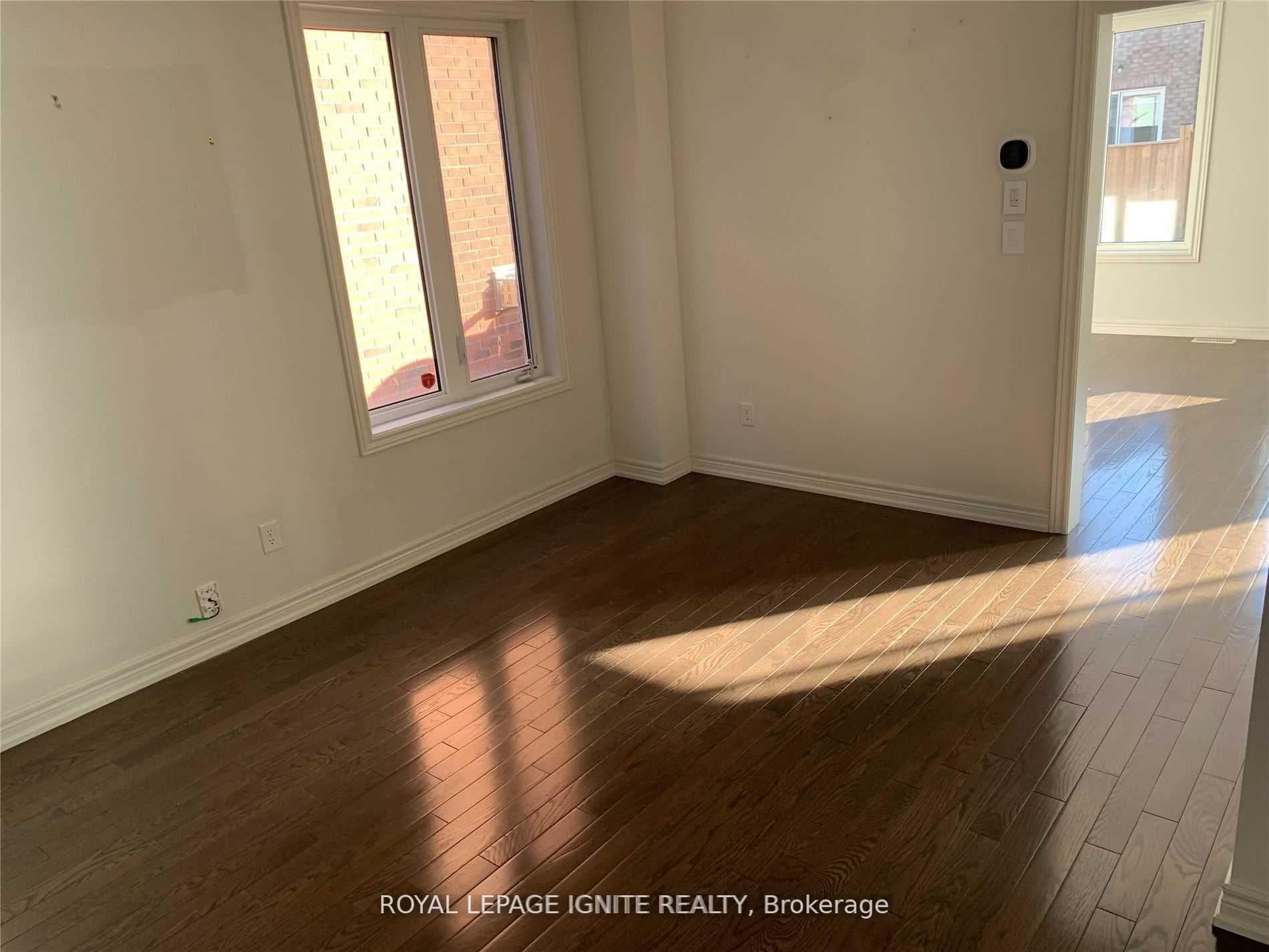 2524 Bandsman Crescent Unit Main photo 27