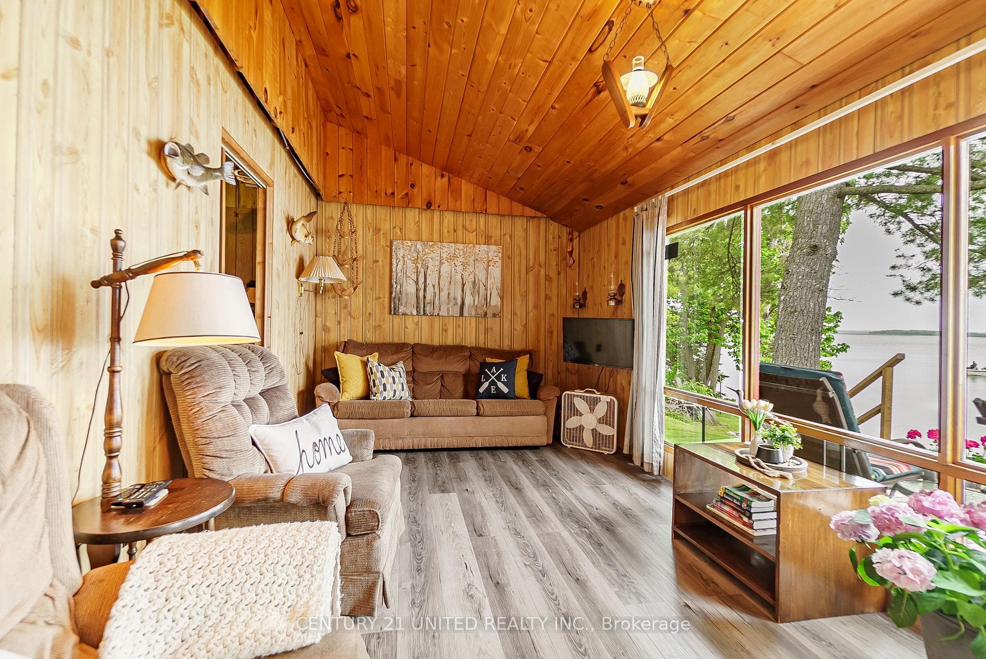 37 Lakeshore Road photo 21