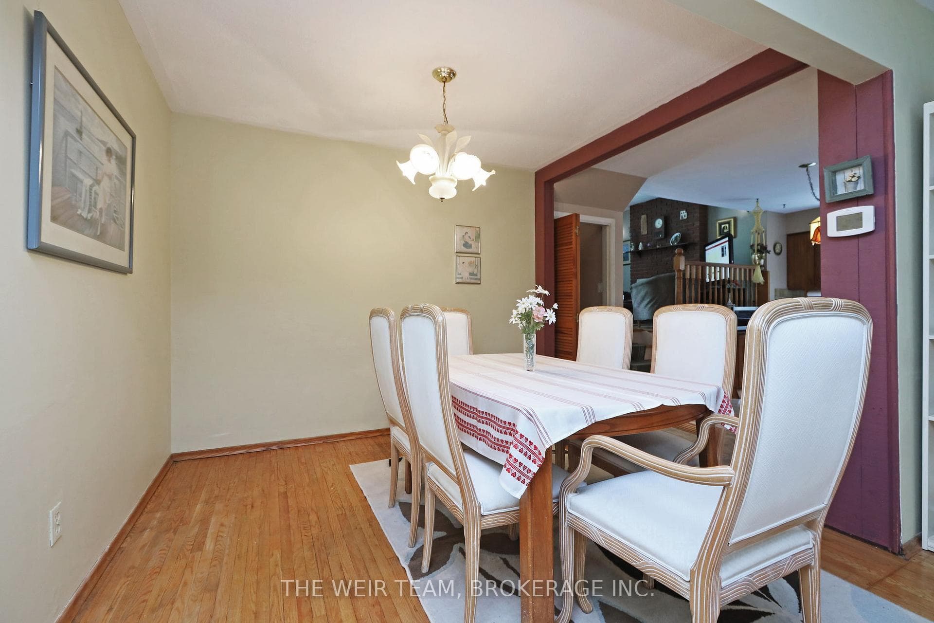 1577 Otterby Road photo 8