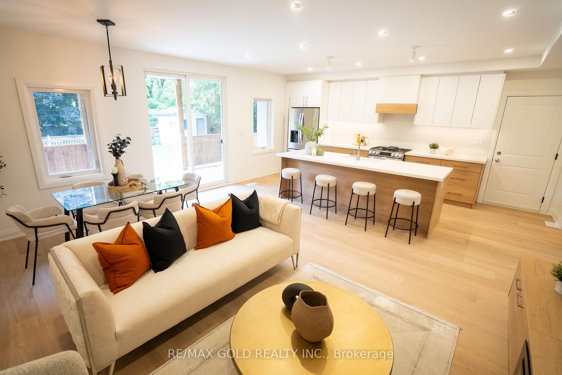 50 Willow Street photo 12