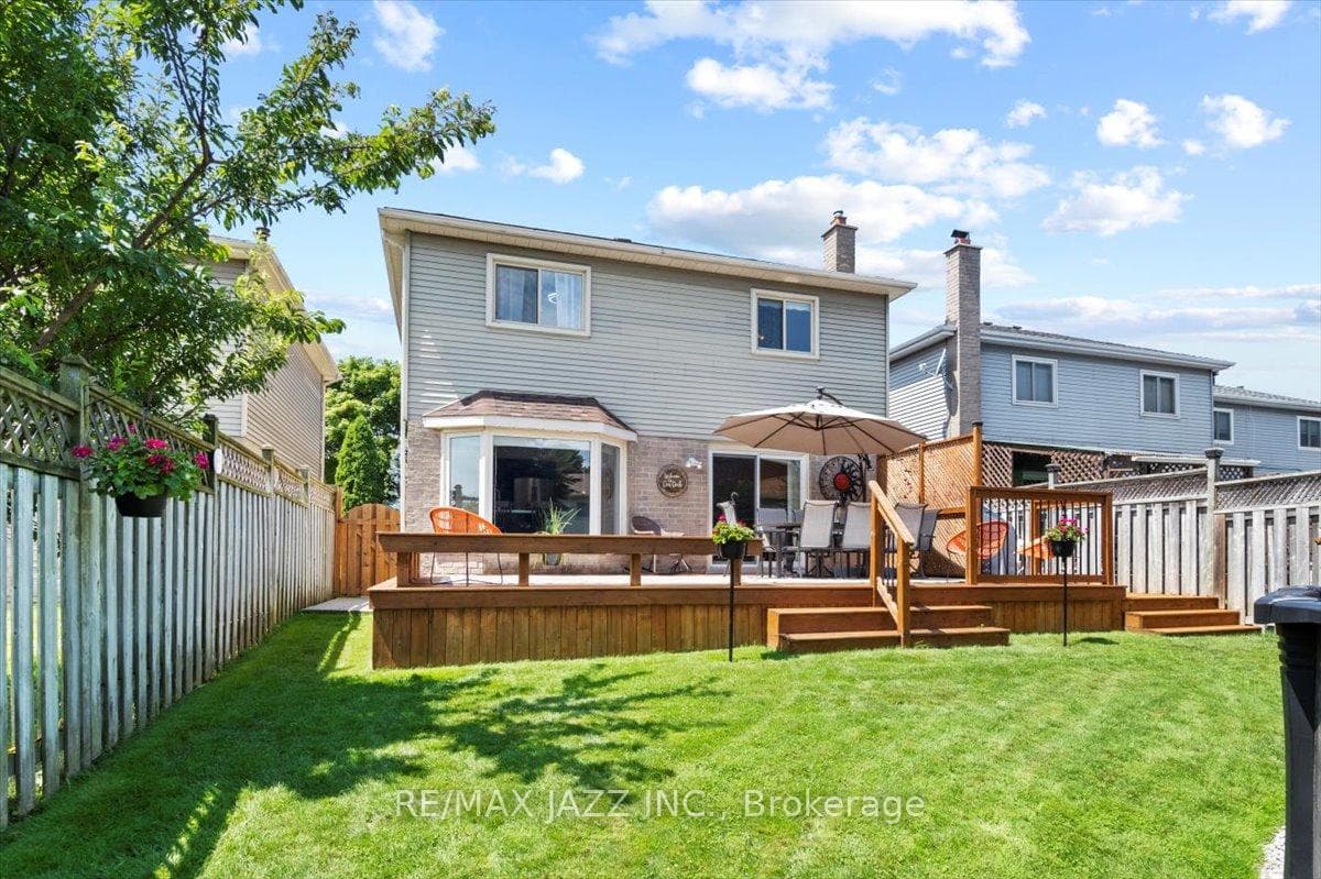 79 Hemingford Place photo 39