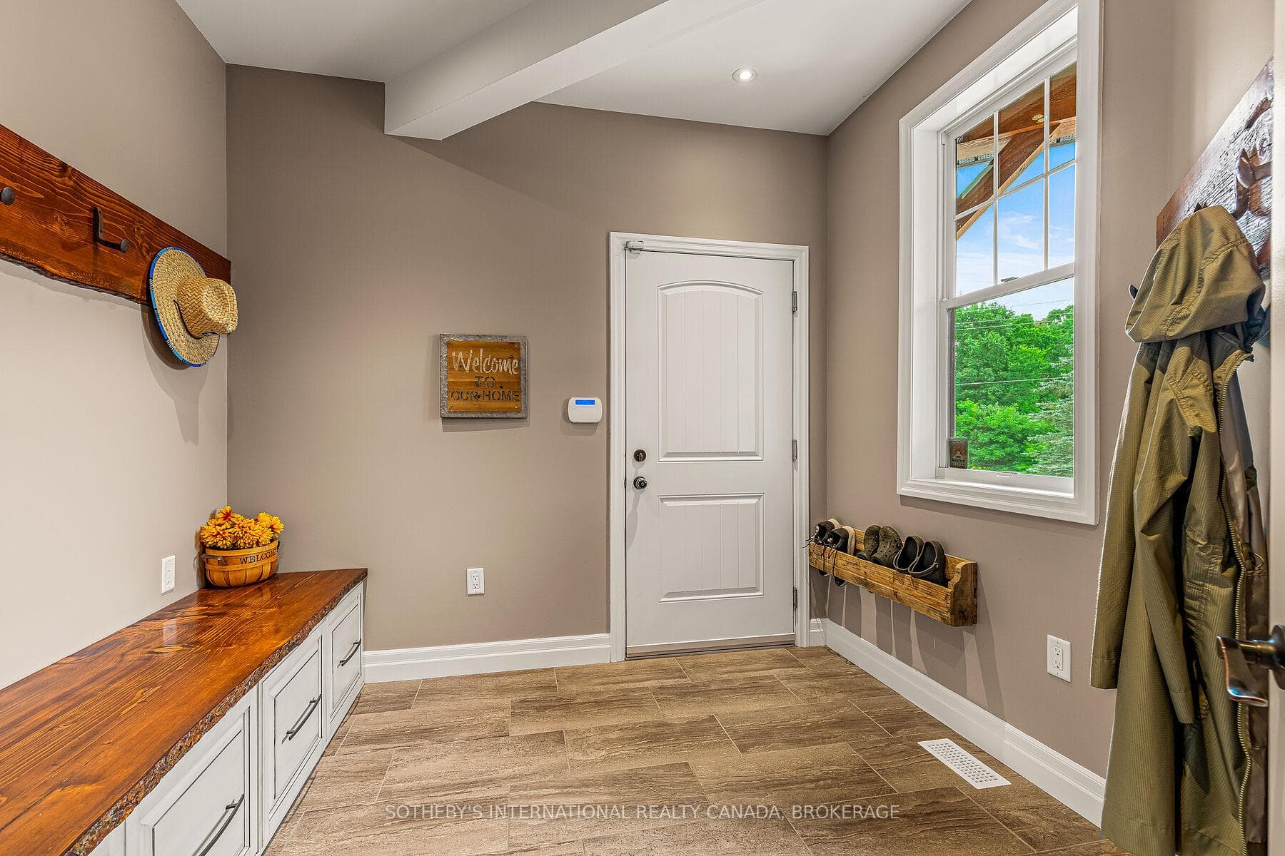 92 Reynolds Road photo 19