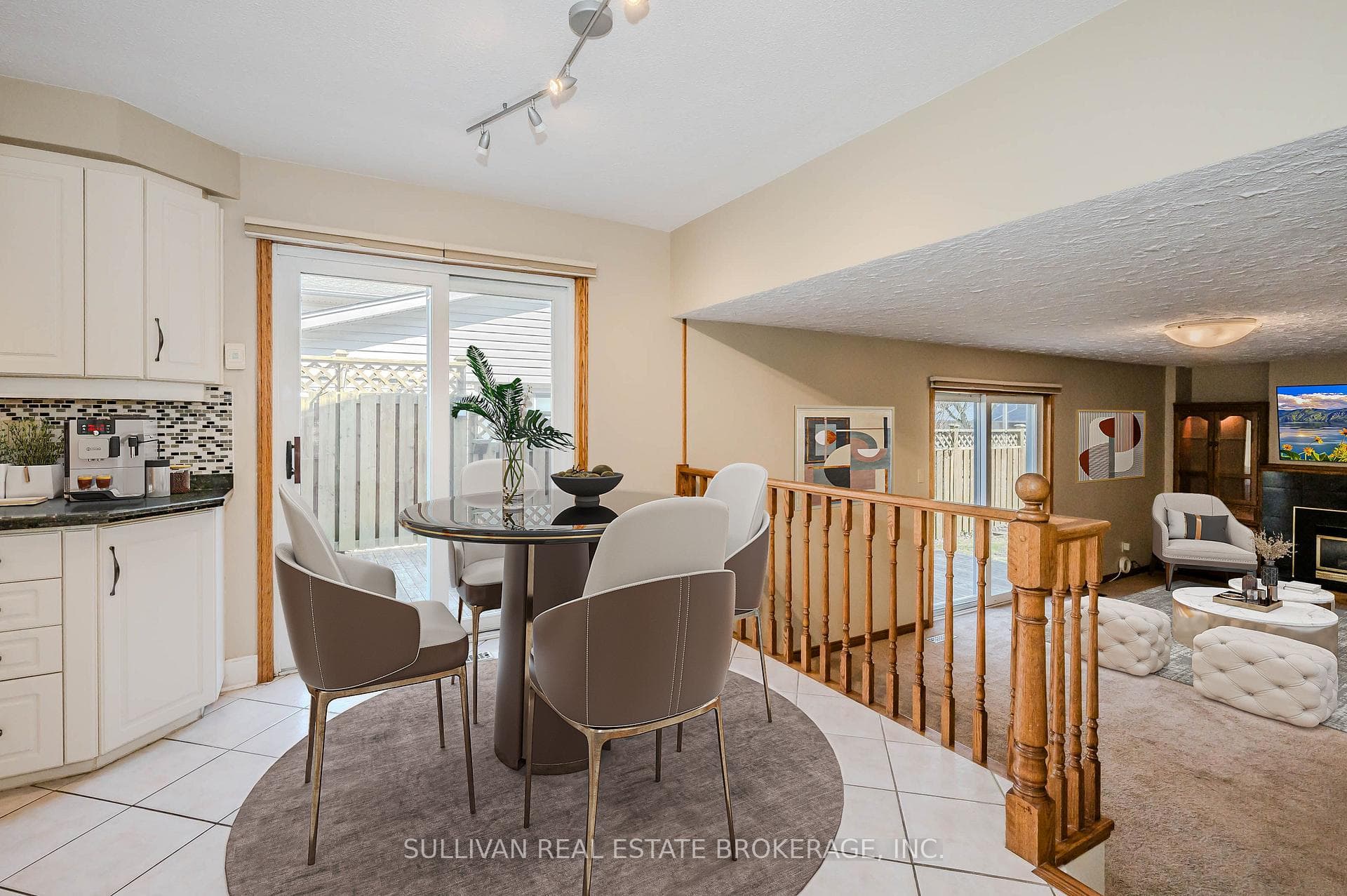 16 Coventry Drive photo 12