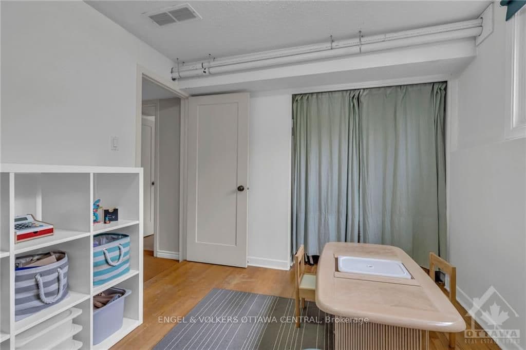 27 MULVAGH Avenue photo 18