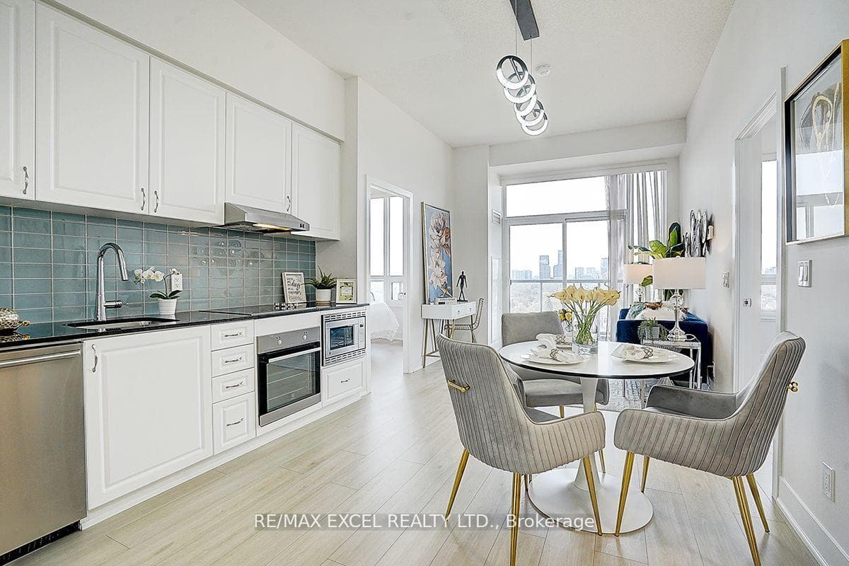 7 Kenaston Gardens Unit Lph5 photo 1
