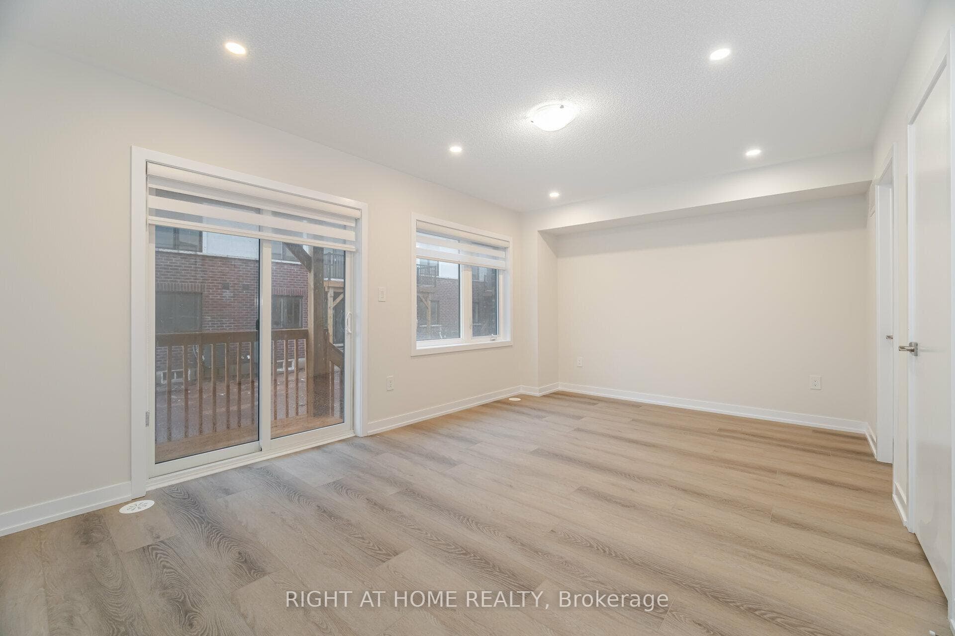 1318 Shevchenko Boulevard photo 33