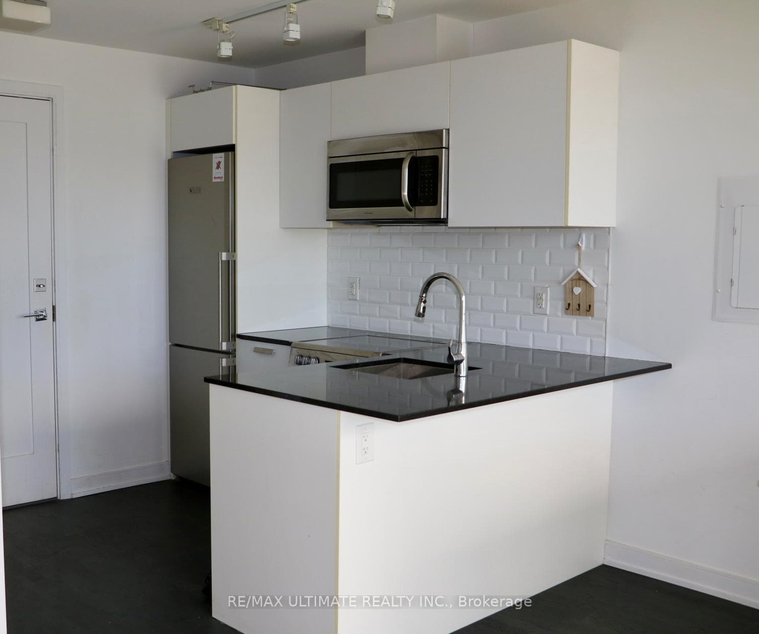 57 St Joseph Street Unit 2604 photo 4