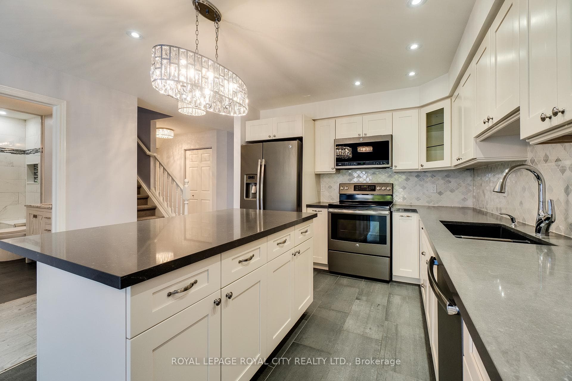 19 Thornton Street photo 8