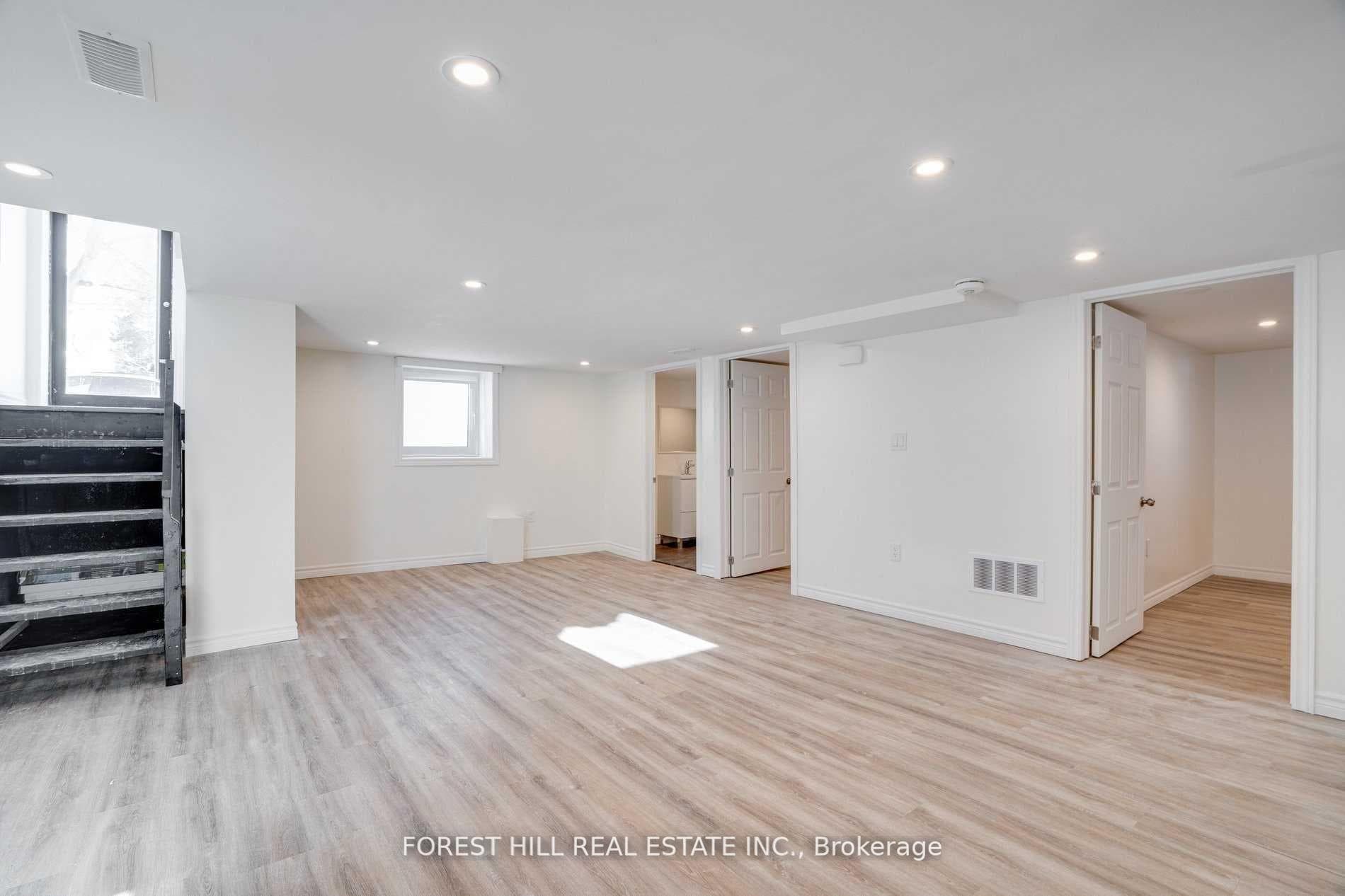 173 Sheppard Avenue Unit Lower photo 7