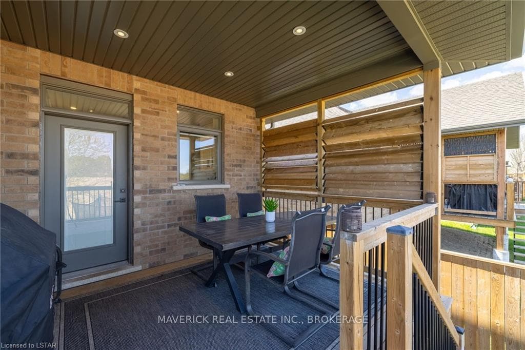 159 COLLINS Way Unit 26 photo 30