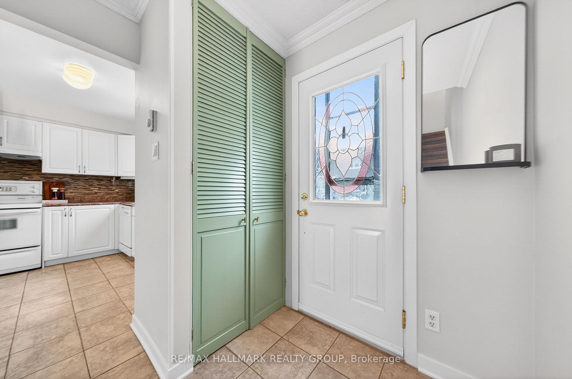 740 Morin Street Unit 8 photo 4