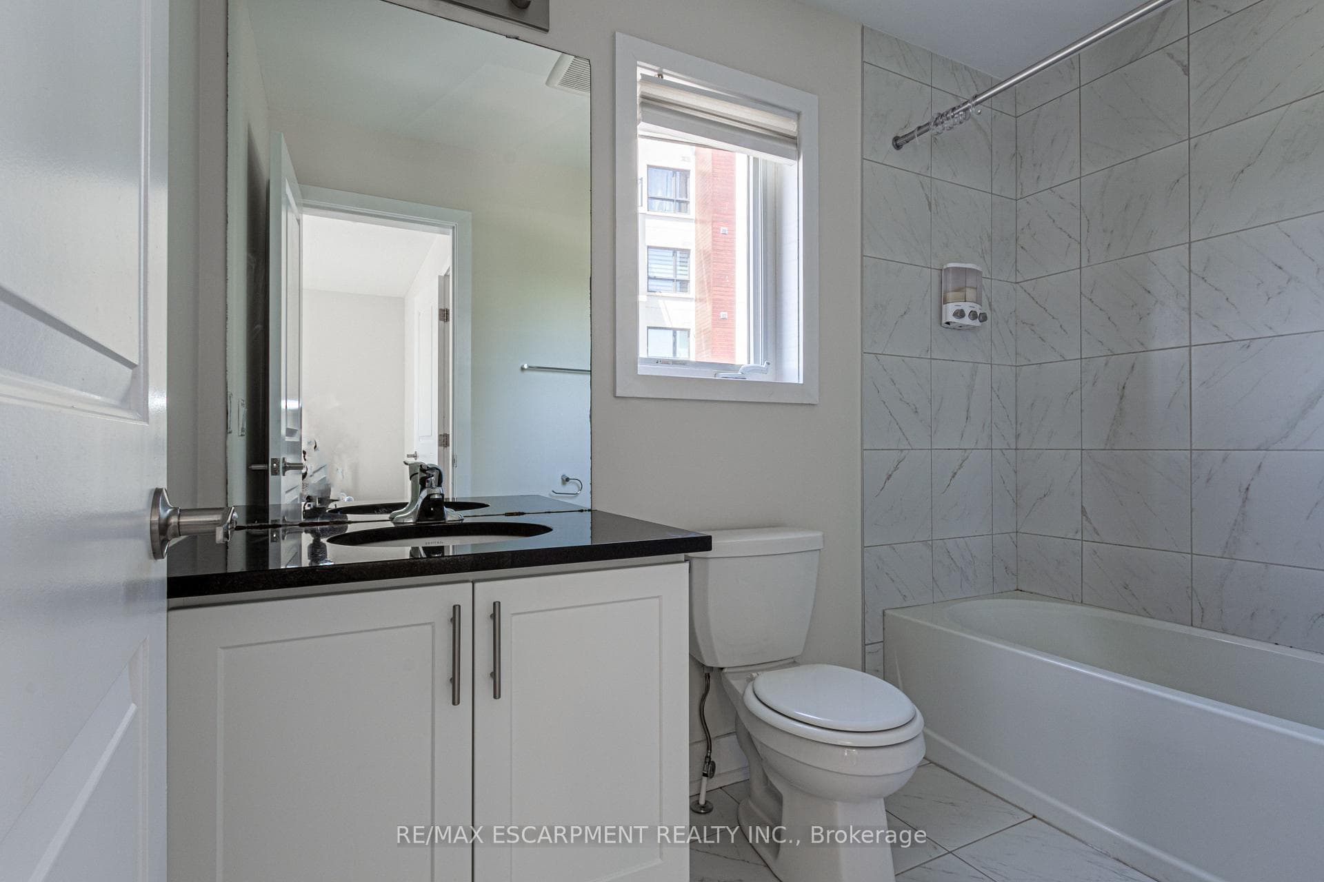 115 Shoreview Place Unit Th#11 photo 34