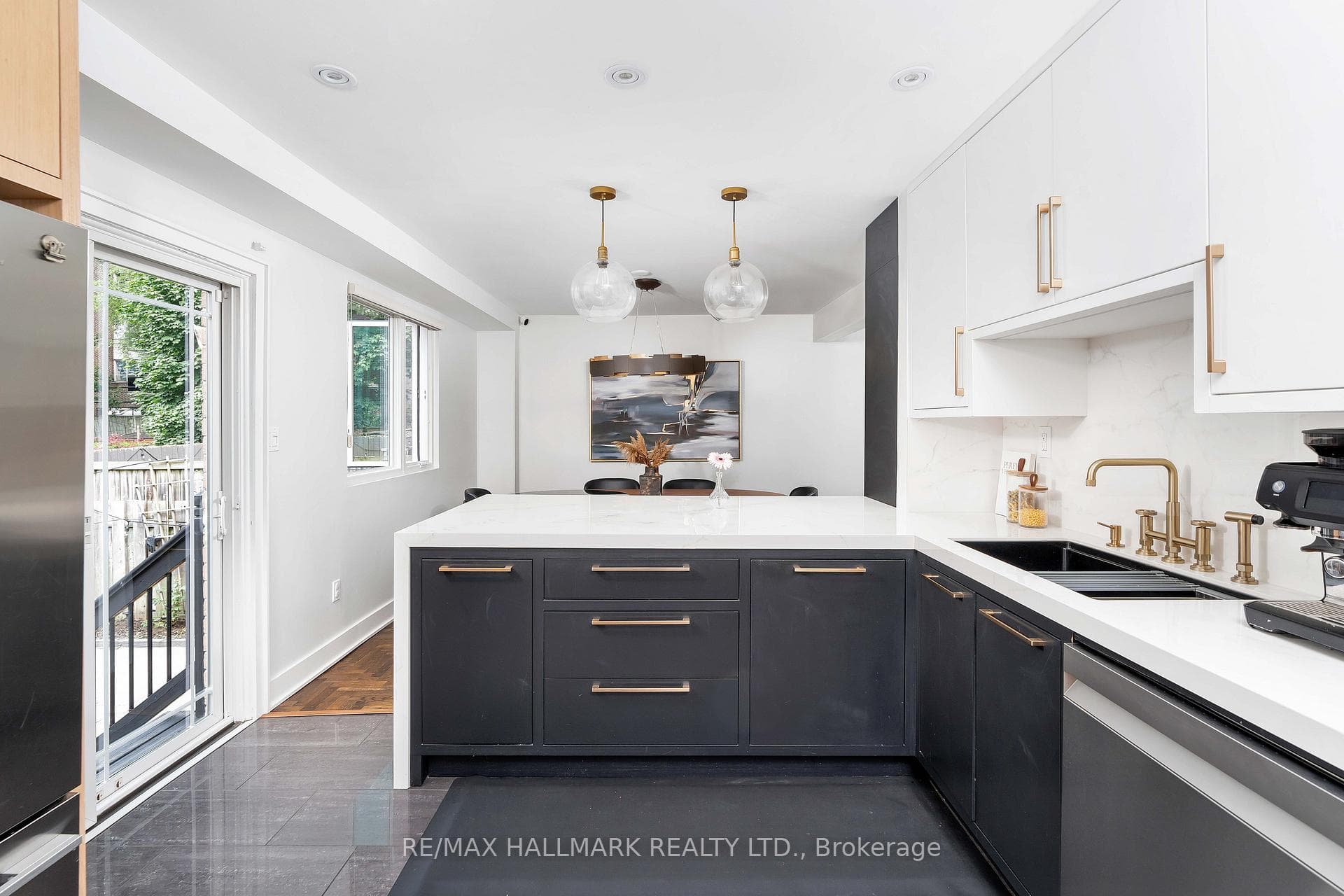 274 Gowan Avenue photo 14