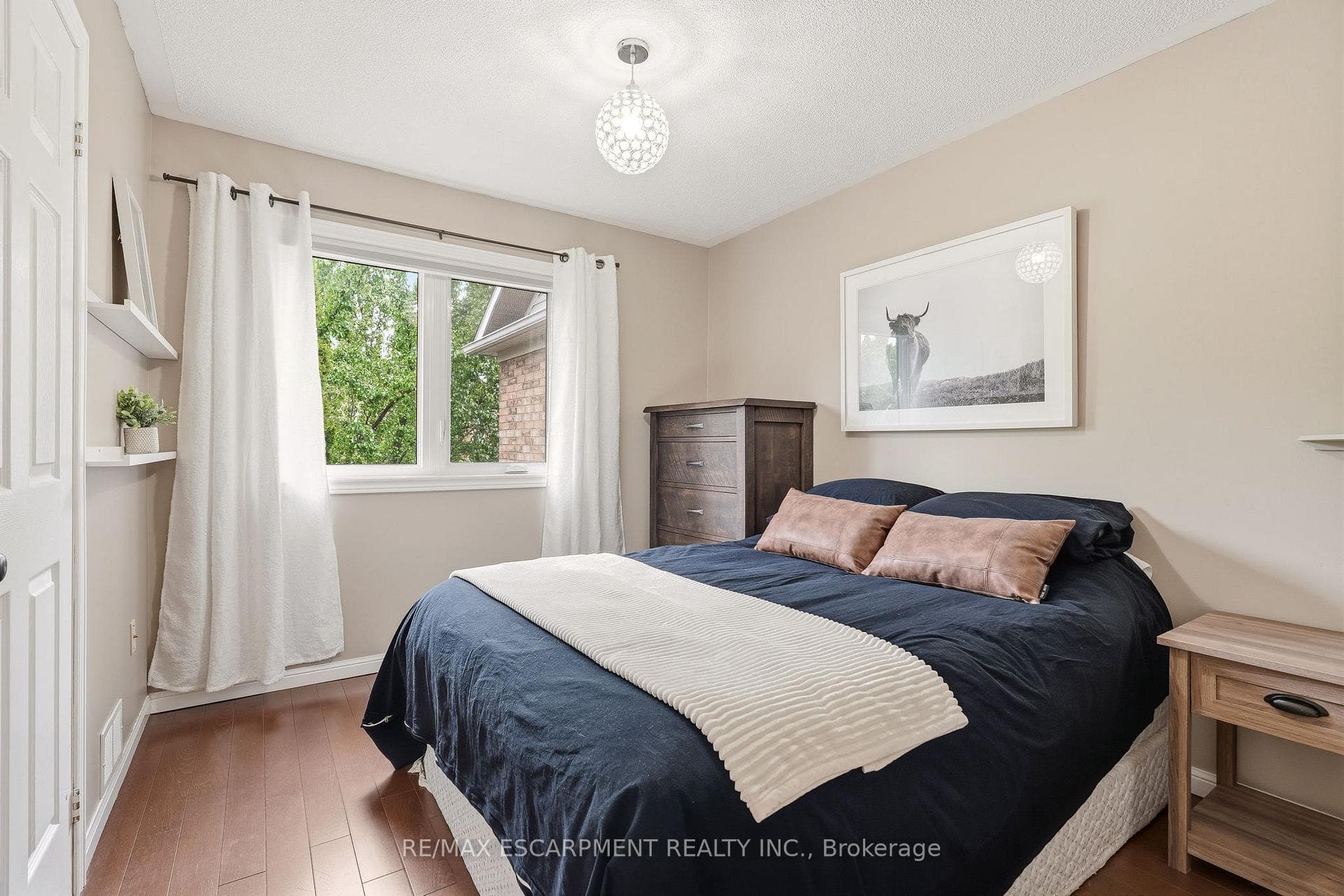 2089 Broadleaf Crescent photo 23