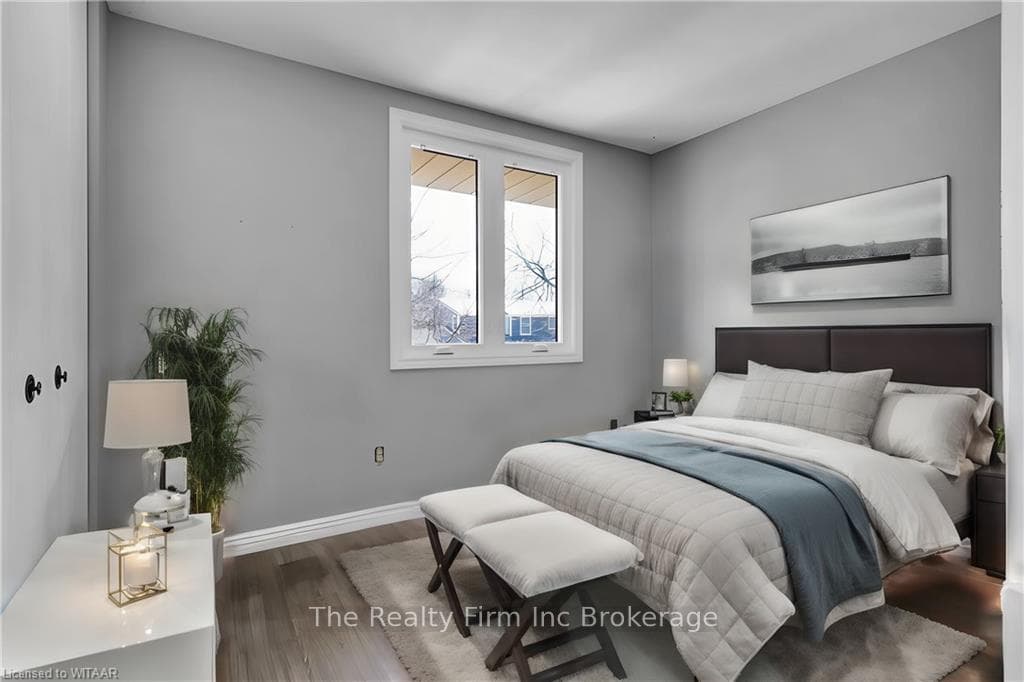 814 BERKSHIRE Drive photo 21