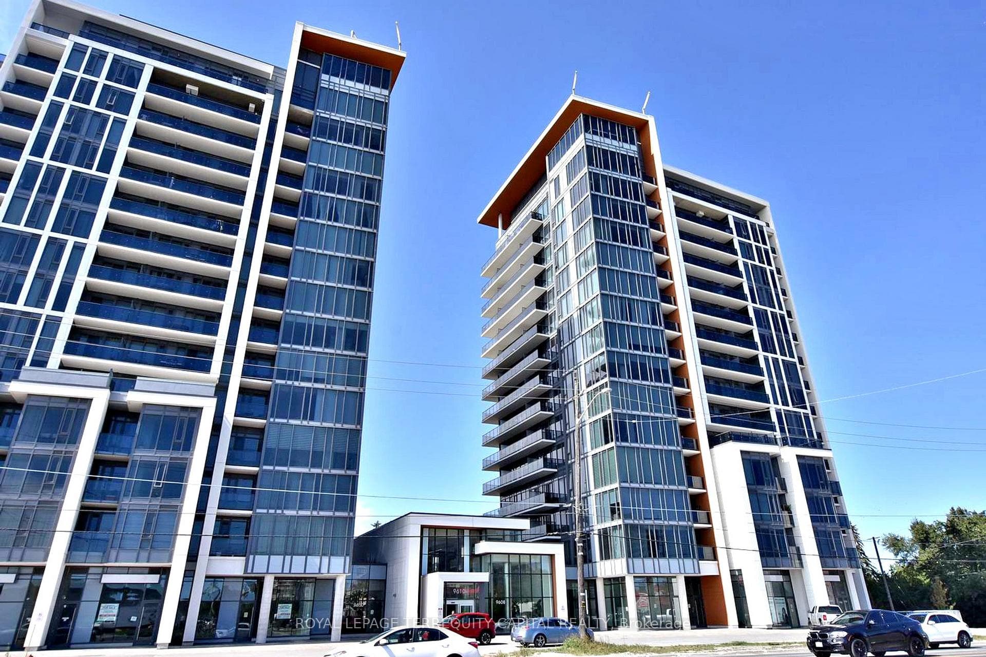 9608 Yonge Street Unit 1011 photo 1