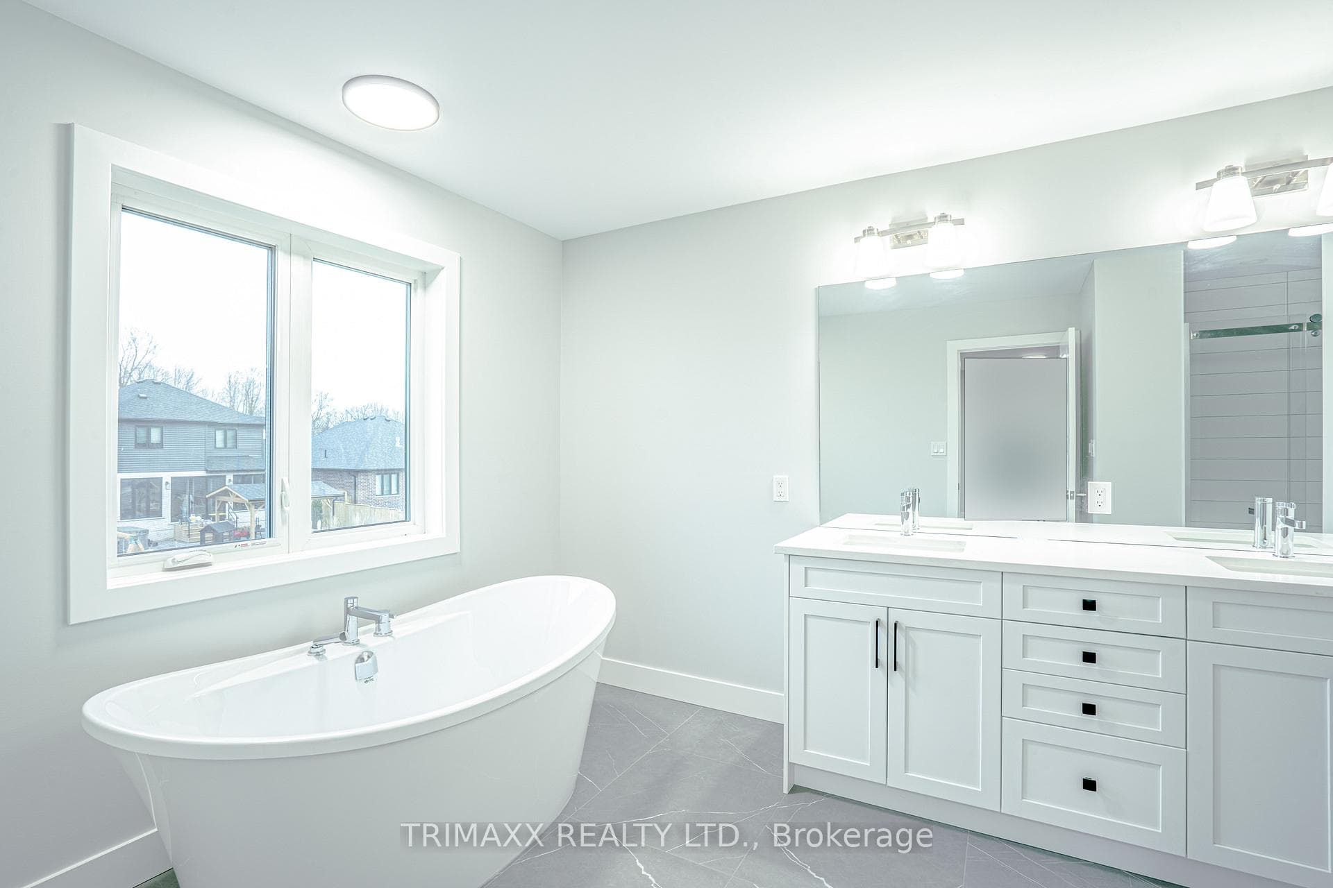 188 Foxborough Place photo 28